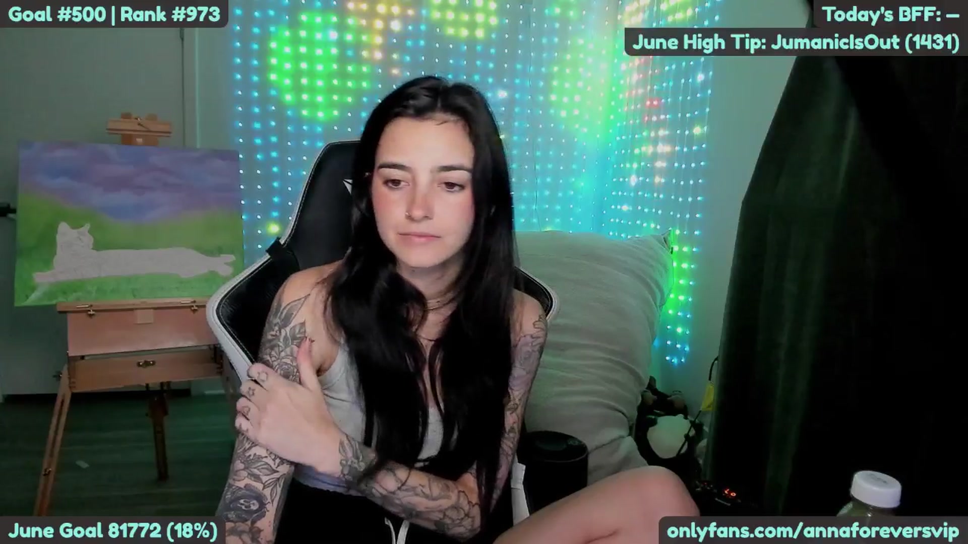 Gallery image thumbnail from Melon's myfreecams stream on, 06/19/2025, 01:47 image 12 of 20