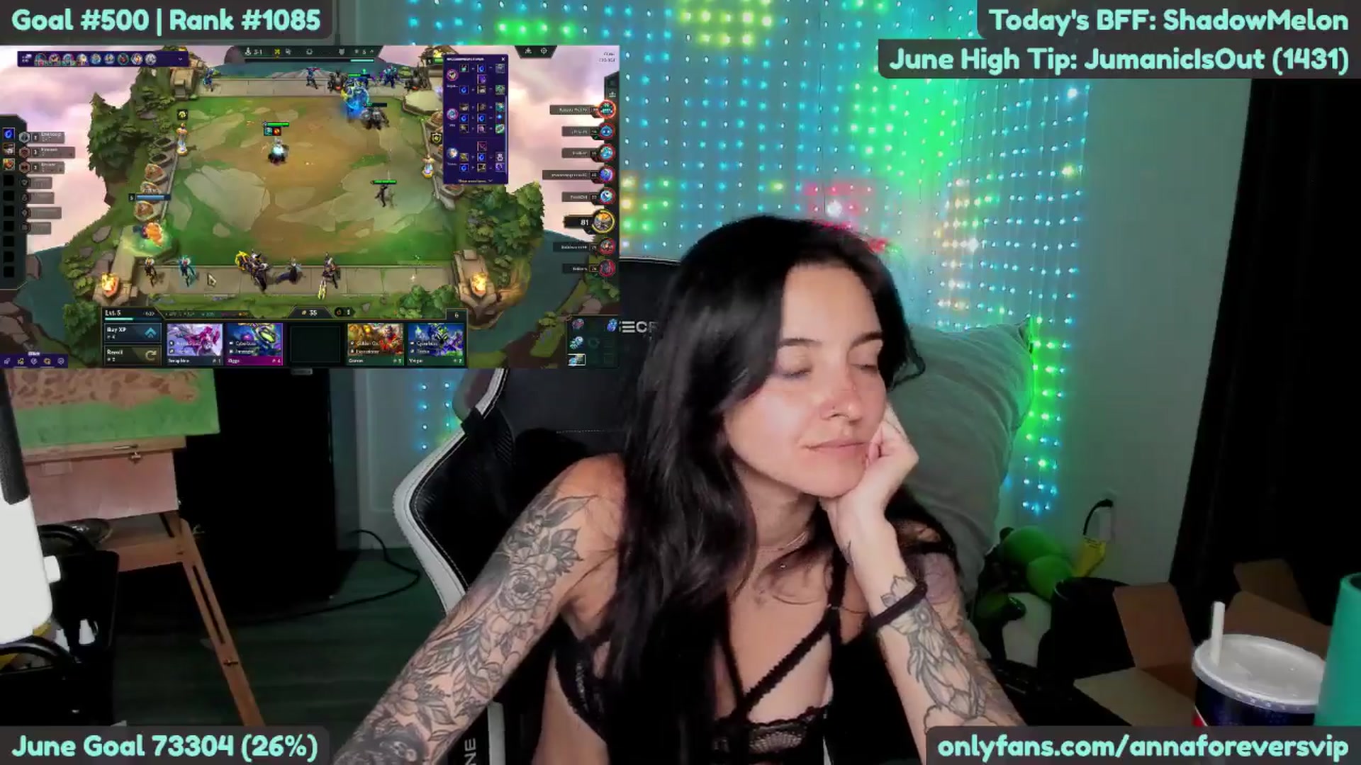 Gallery image thumbnail from Melon's myfreecams stream on, 06/30/2025, 03:30 image 2 of 20