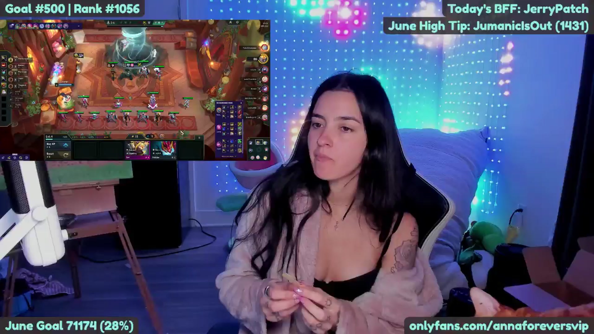 Gallery image thumbnail from Melon's myfreecams stream on, 06/30/2025, 18:20 image 17 of 20
