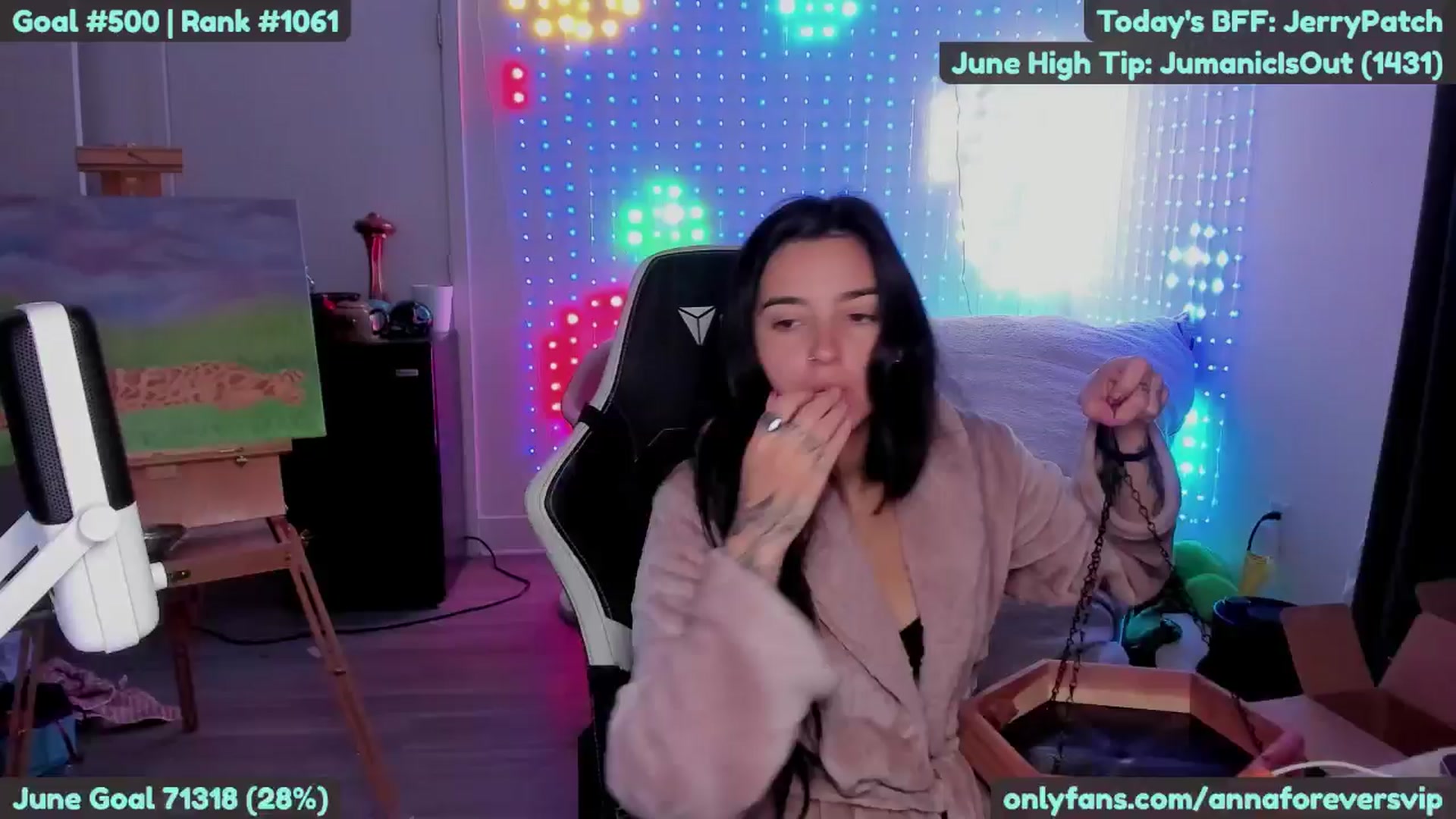 Gallery image thumbnail from Melon's myfreecams stream on, 06/30/2025, 18:20 image 11 of 20
