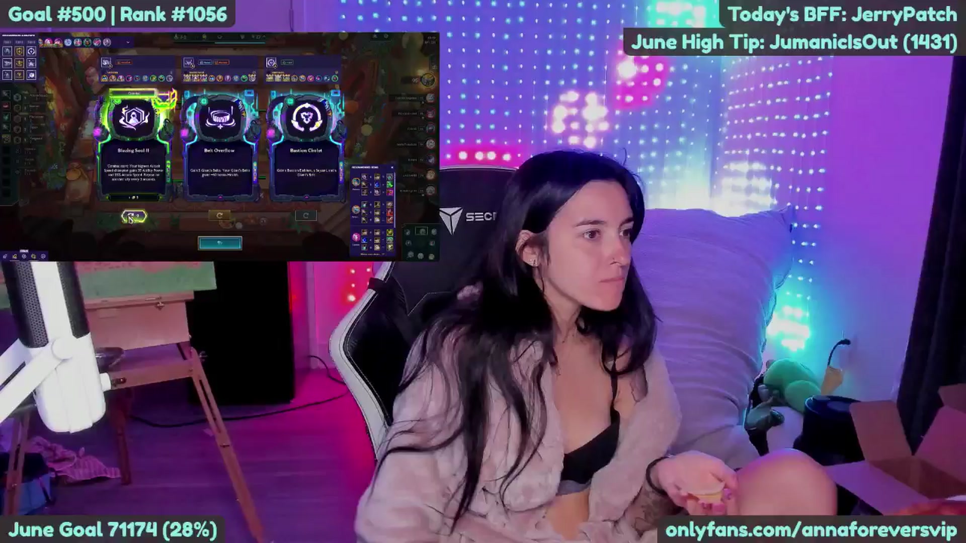 Gallery image thumbnail from Melon's myfreecams stream on, 06/30/2025, 18:20 image 16 of 20