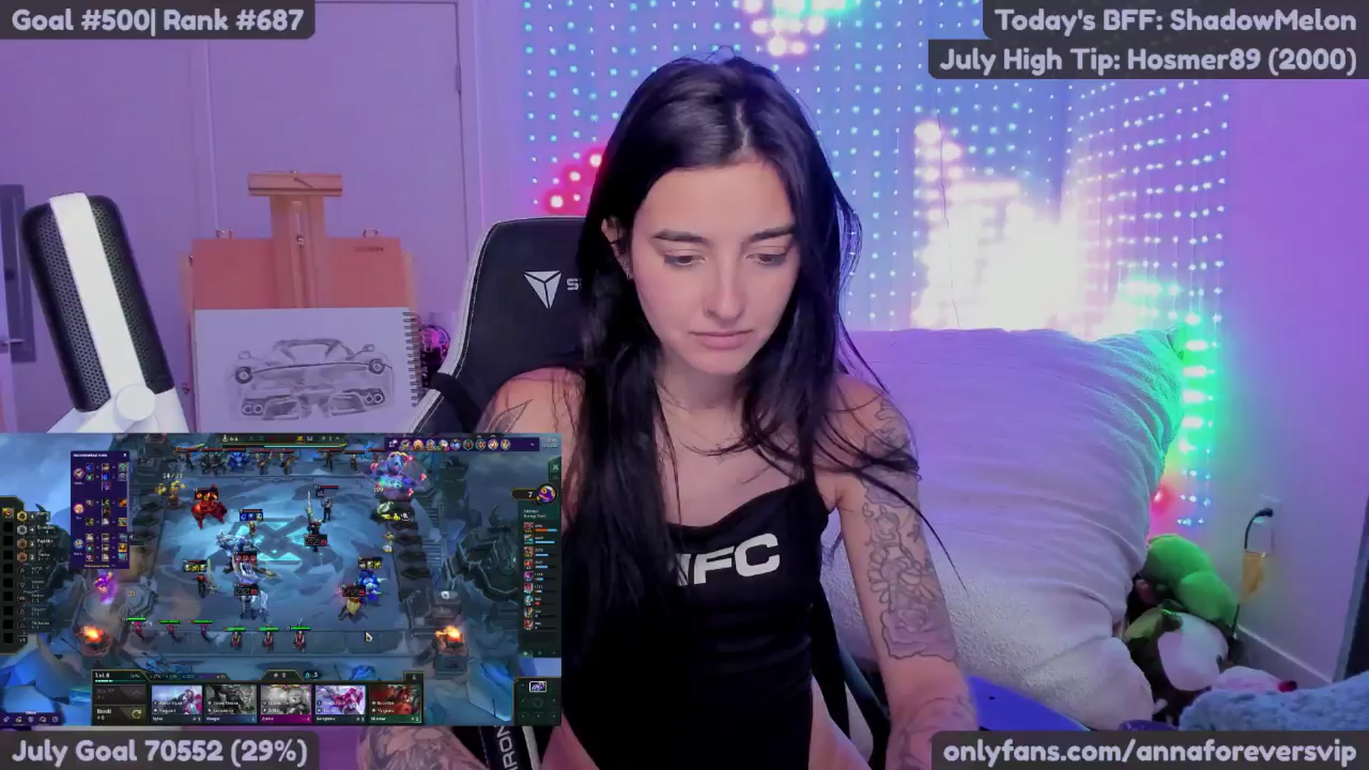 Gallery image thumbnail from Melon's myfreecams stream on, 07/17/2025, 19:04 image 10 of 20