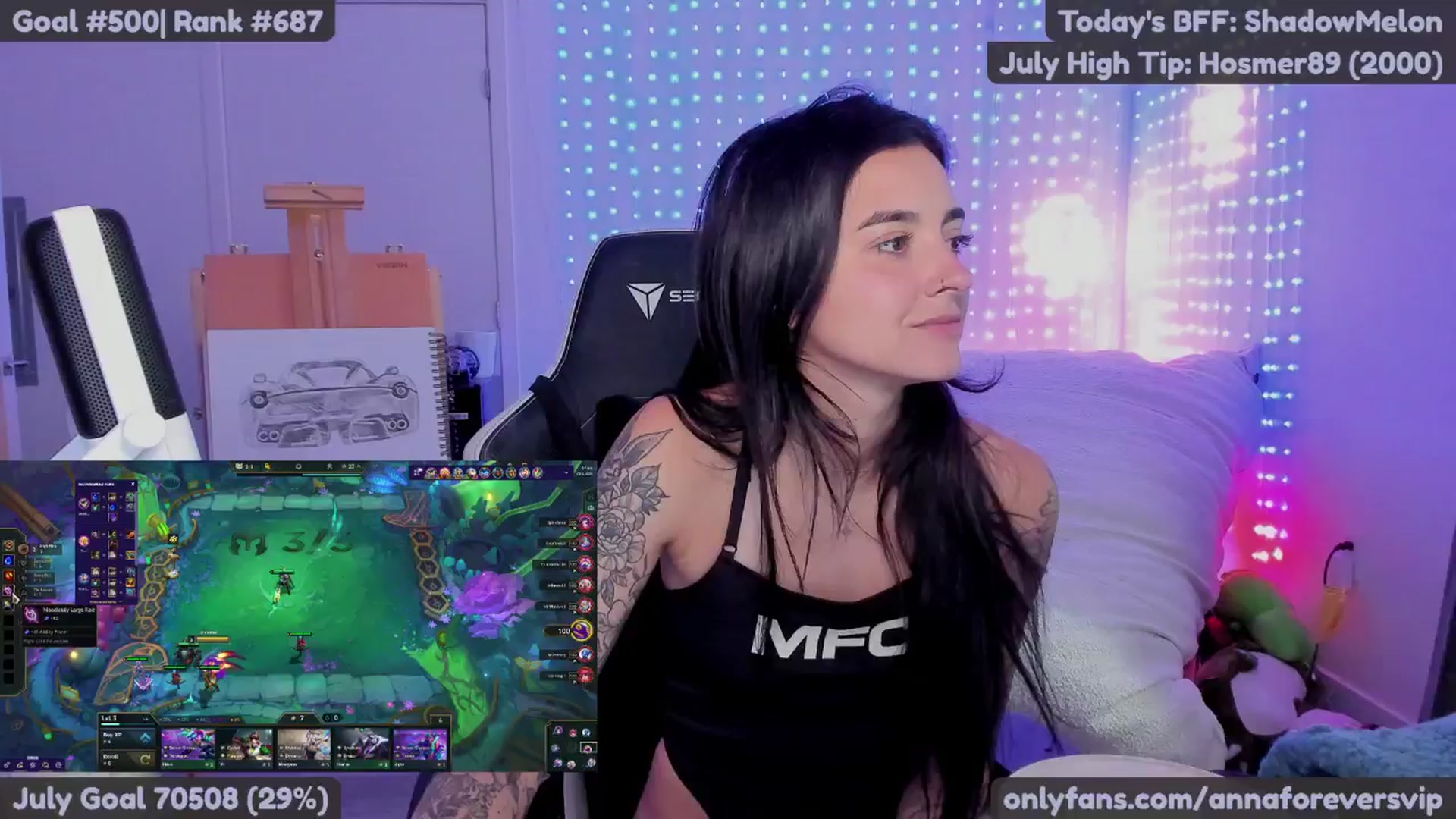 Gallery image thumbnail from Melon's myfreecams stream on, 07/17/2025, 19:04 image 15 of 20