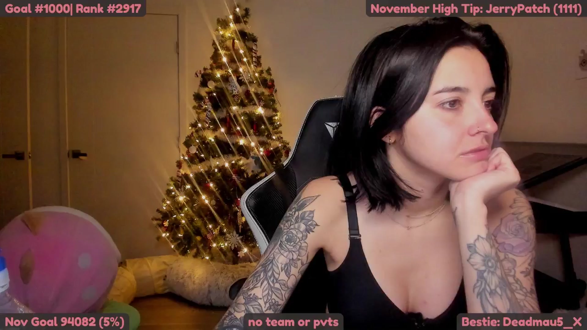 Gallery image thumbnail from Melon's myfreecams stream on, 11/25/2025, 08:47 image 13 of 20