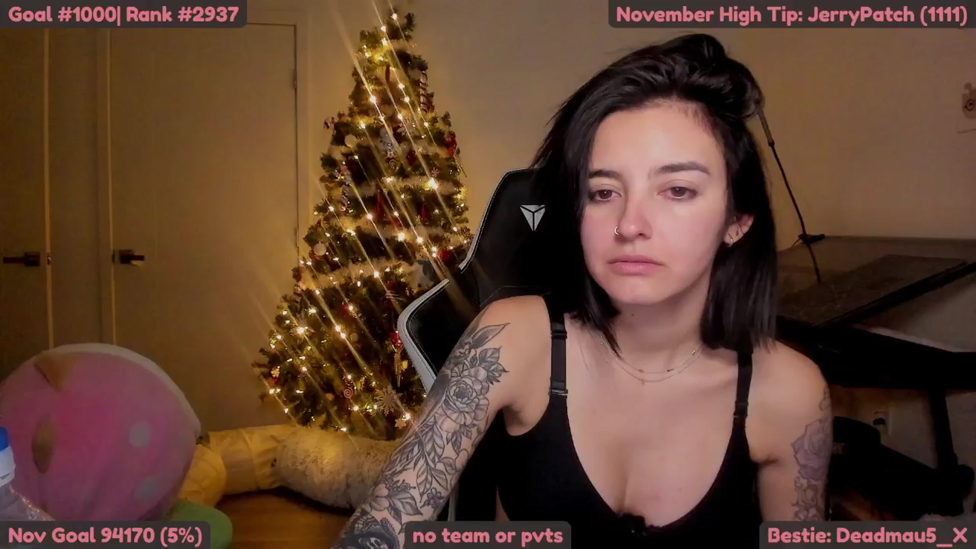 Gallery image thumbnail from Melon's myfreecams stream on, 11/25/2025, 08:47 image 6 of 20