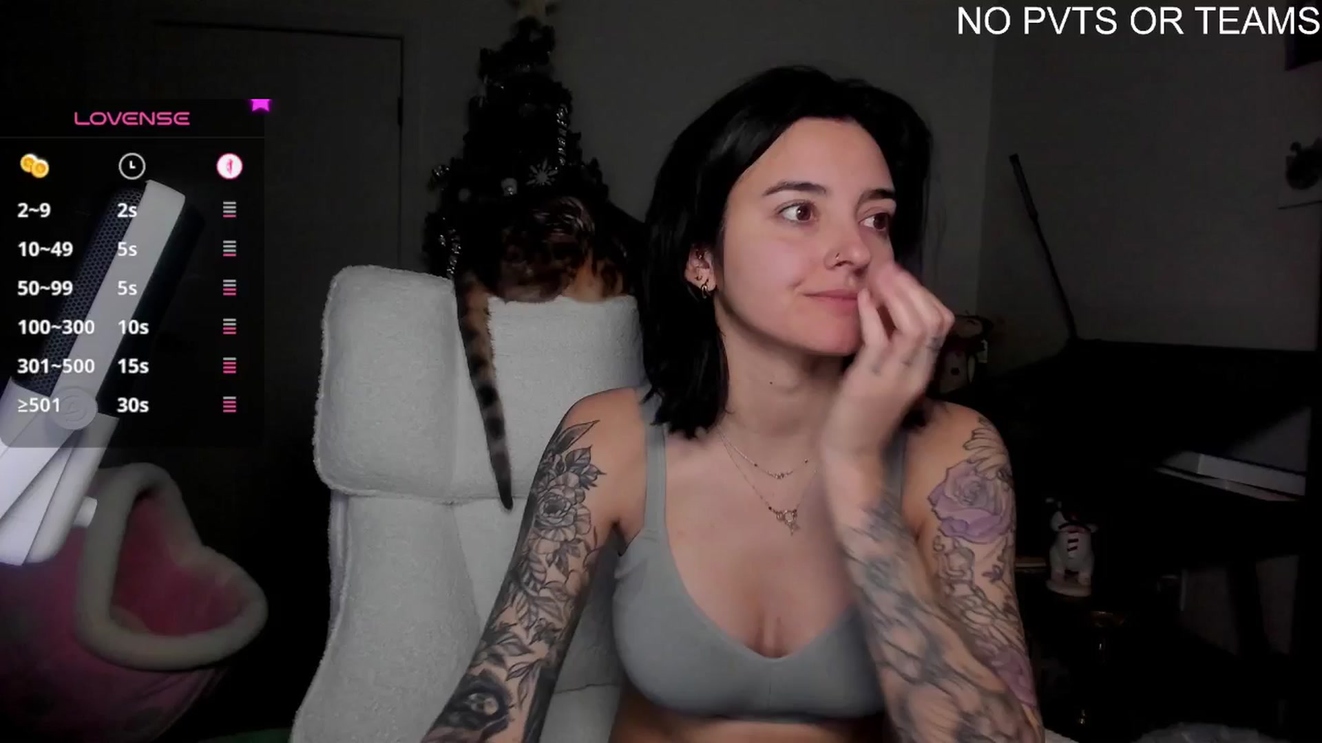 Gallery image thumbnail from Melon's myfreecams stream on, 01/04/2026, 04:31 image 2 of 20