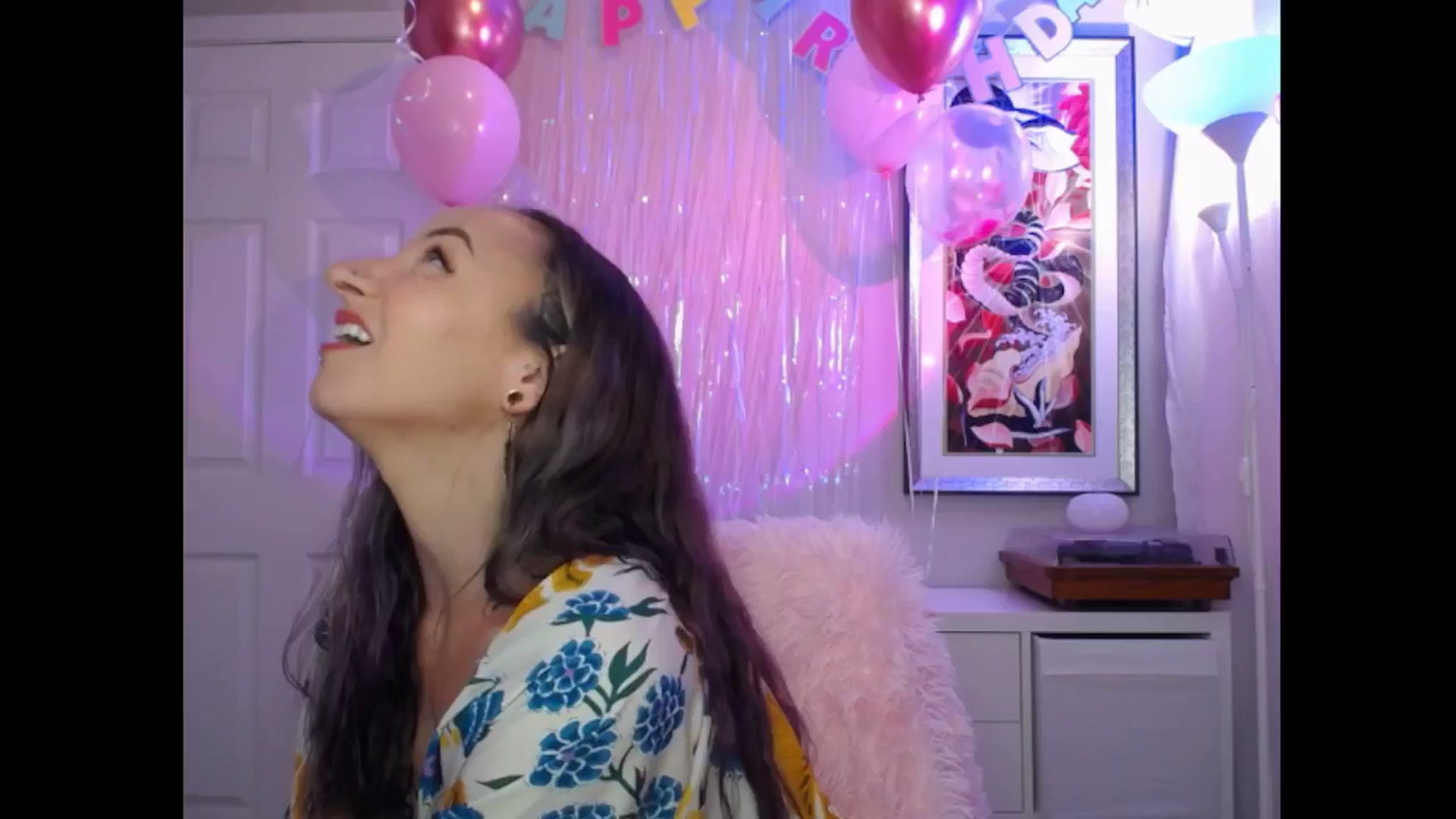 Gallery image thumbnail from MeowMaya's myfreecams stream on, 07/24/2024, 17:52 image 6 of 20