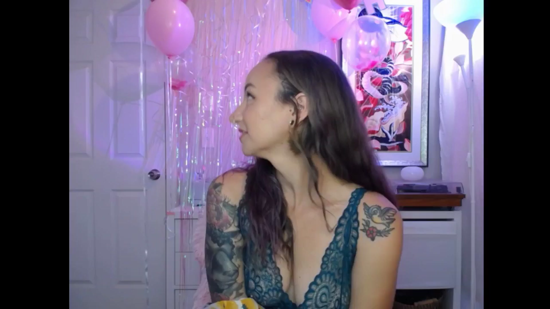 Gallery image thumbnail from MeowMaya's myfreecams stream on, 07/24/2024, 17:52 image 18 of 20