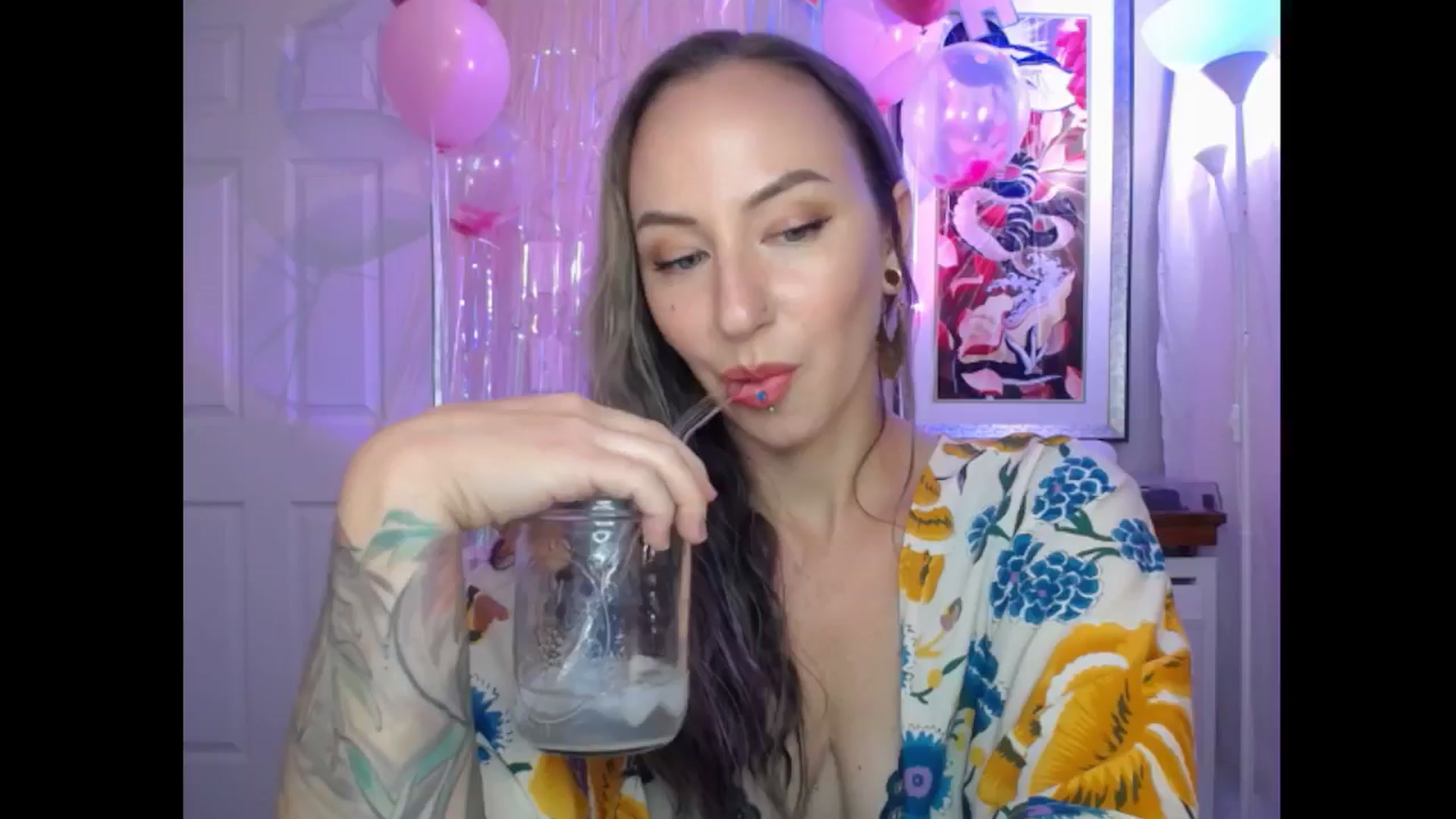 Gallery image thumbnail from MeowMaya's myfreecams stream on, 07/24/2024, 18:25 image 7 of 20