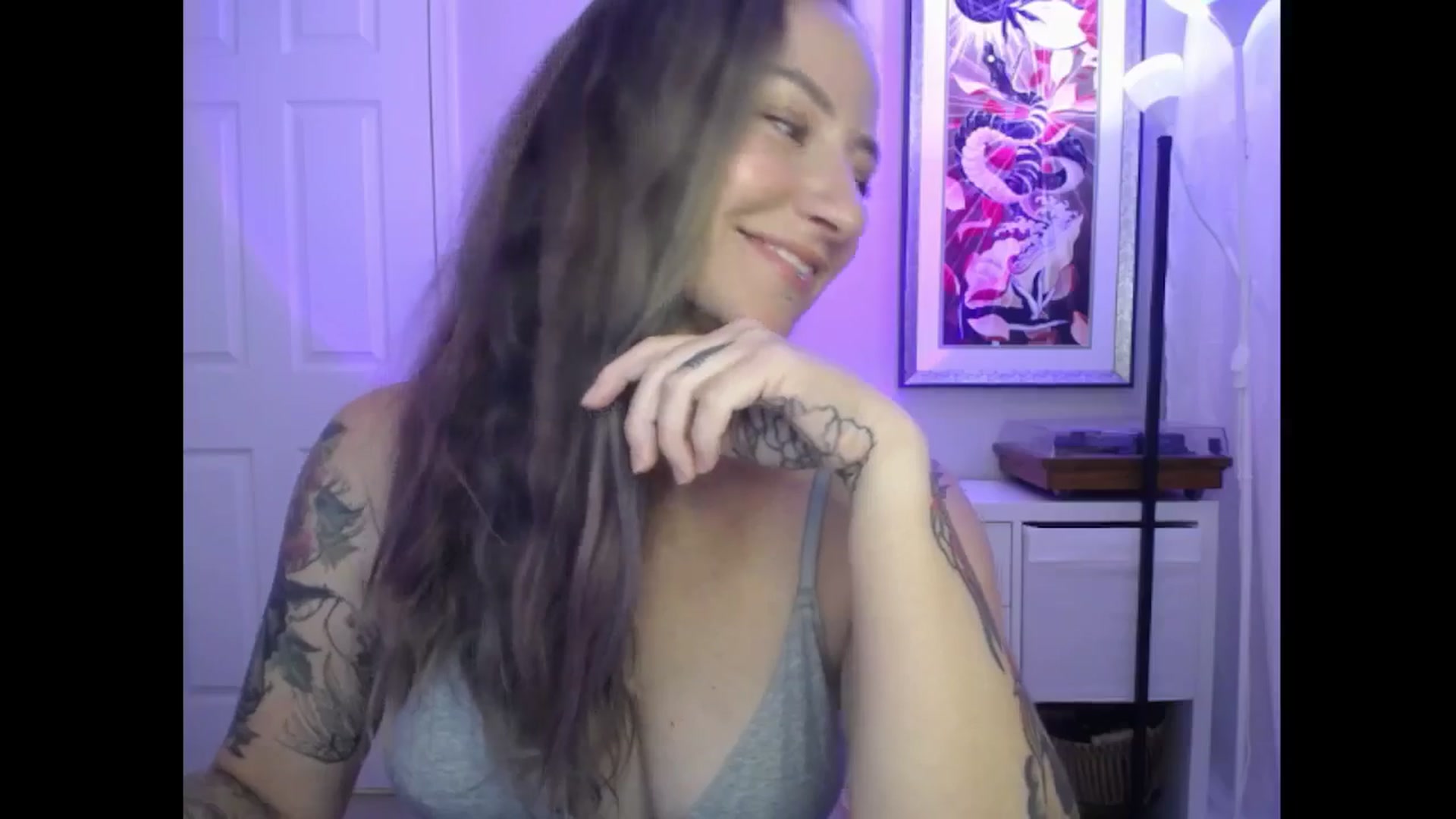 Gallery image thumbnail from MeowMaya's myfreecams stream on, 08/15/2024, 19:47 image 14 of 20