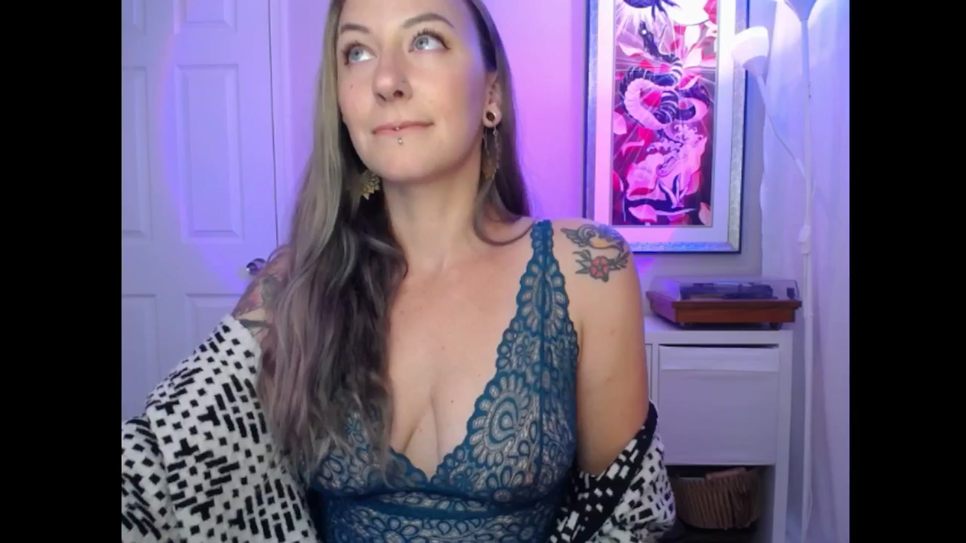 Gallery image thumbnail from MeowMaya's myfreecams stream on, 08/26/2024, 16:19 image 14 of 20