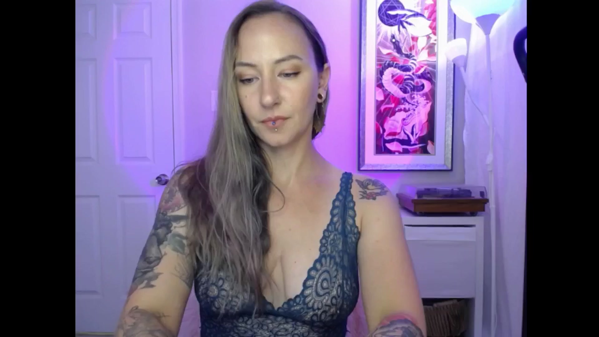 Gallery image thumbnail from MeowMaya's myfreecams stream on, 08/26/2024, 16:55 image 19 of 20
