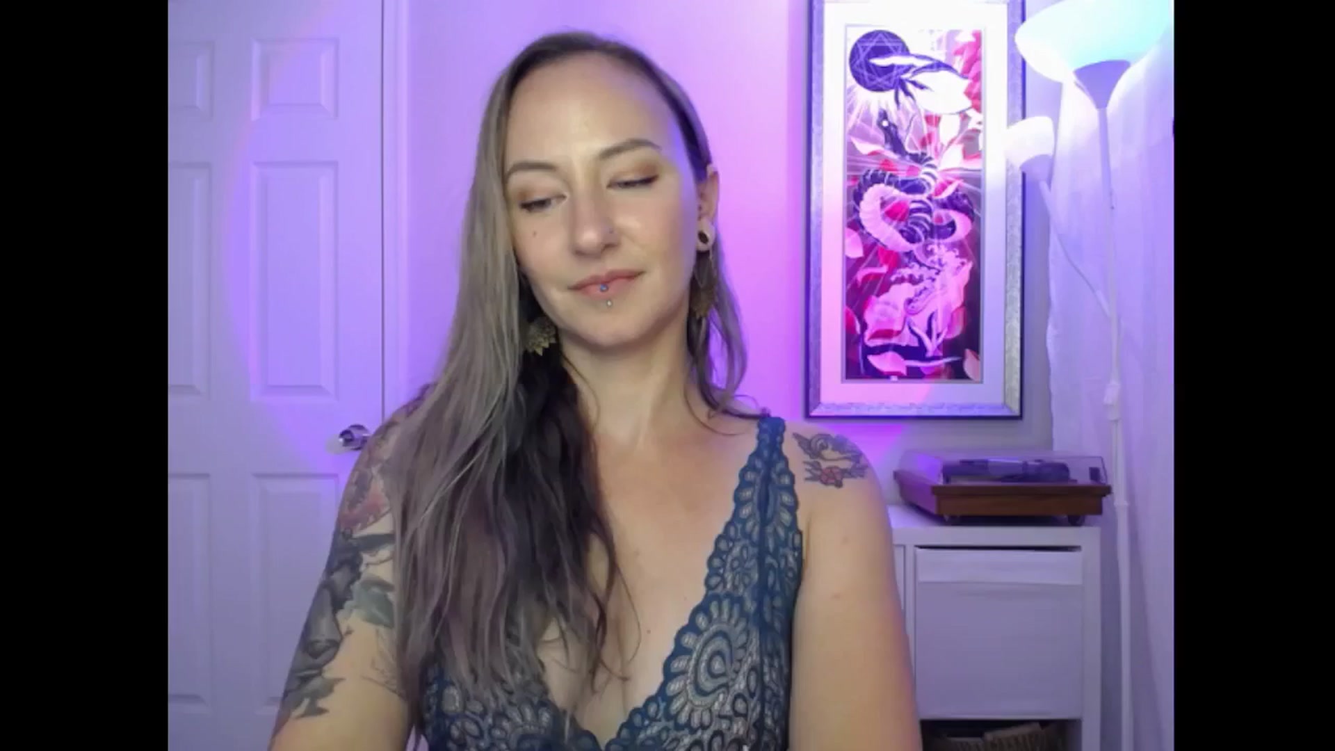 Gallery image thumbnail from MeowMaya's myfreecams stream on, 08/26/2024, 19:24 image 1 of 20