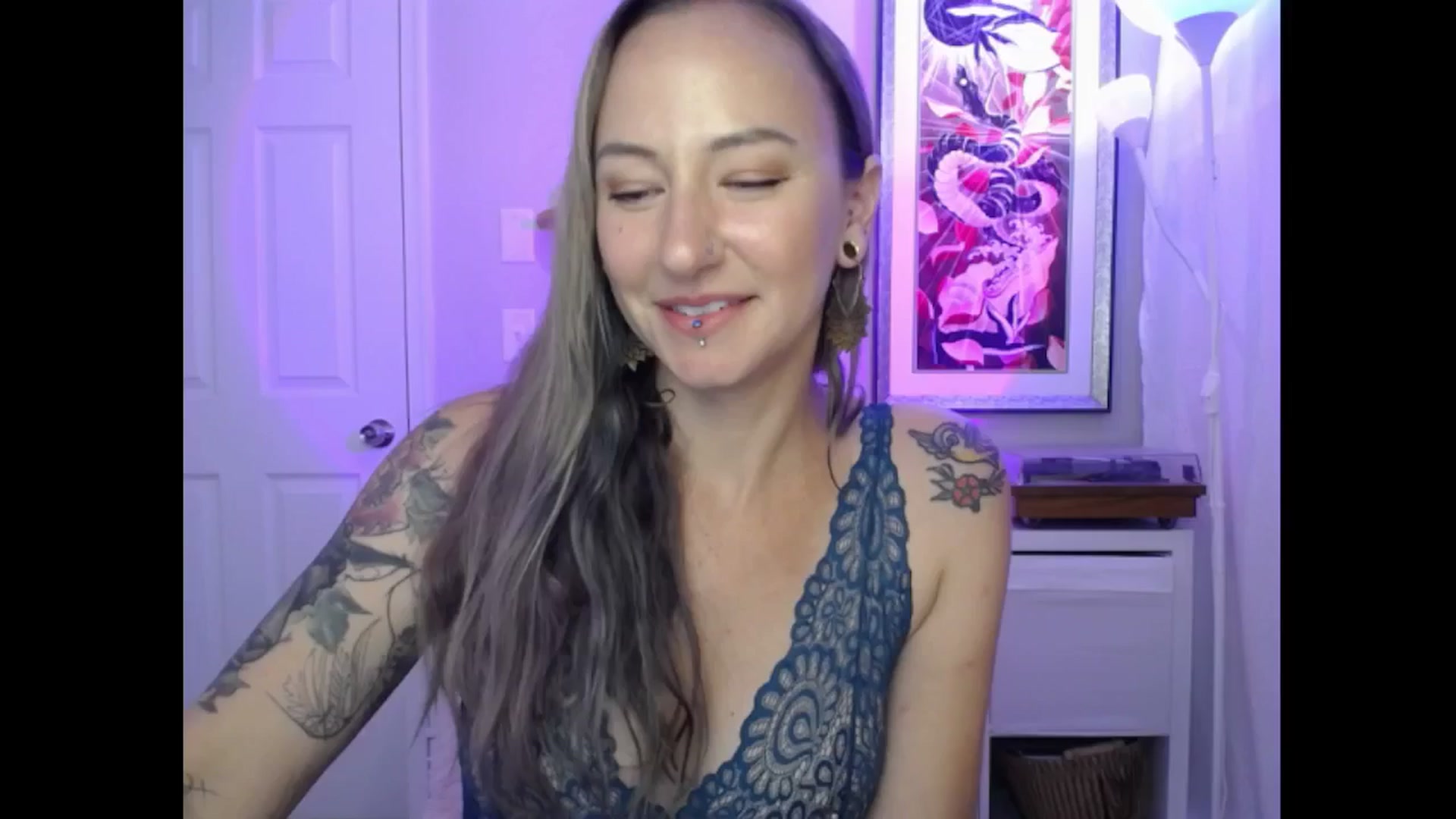 Gallery image thumbnail from MeowMaya's myfreecams stream on, 08/26/2024, 19:24 image 4 of 20