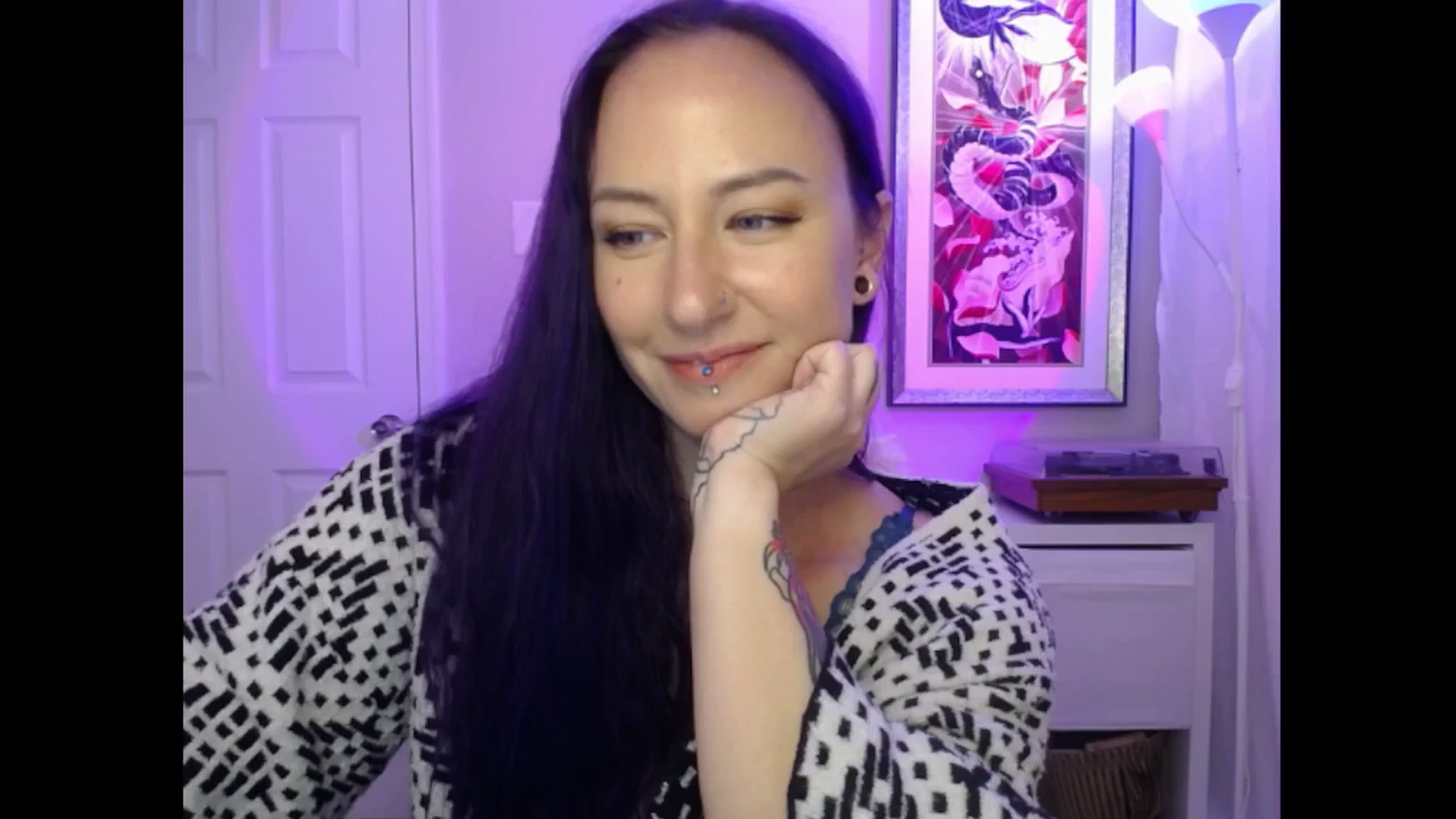 Gallery image thumbnail from MeowMaya's myfreecams stream on, 09/09/2024, 19:26 image 19 of 20