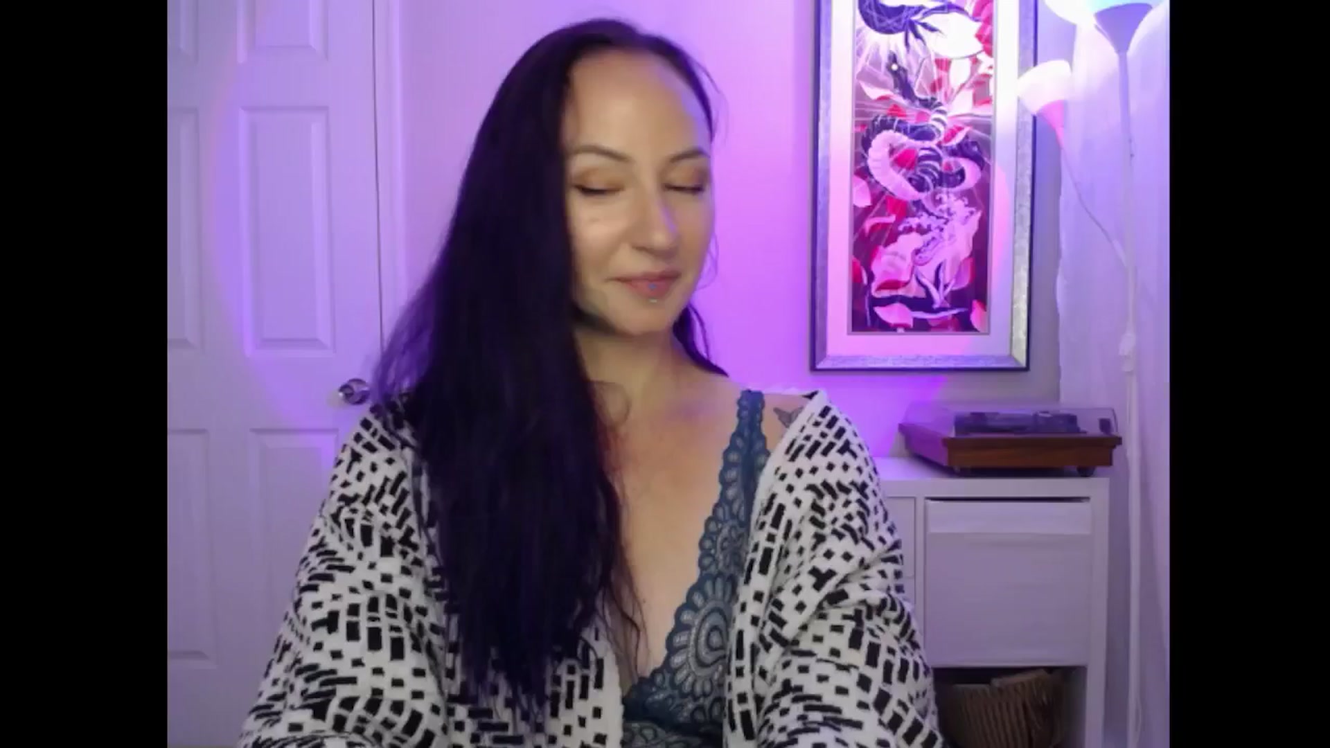Gallery image thumbnail from MeowMaya's myfreecams stream on, 09/09/2024, 19:26 image 17 of 20