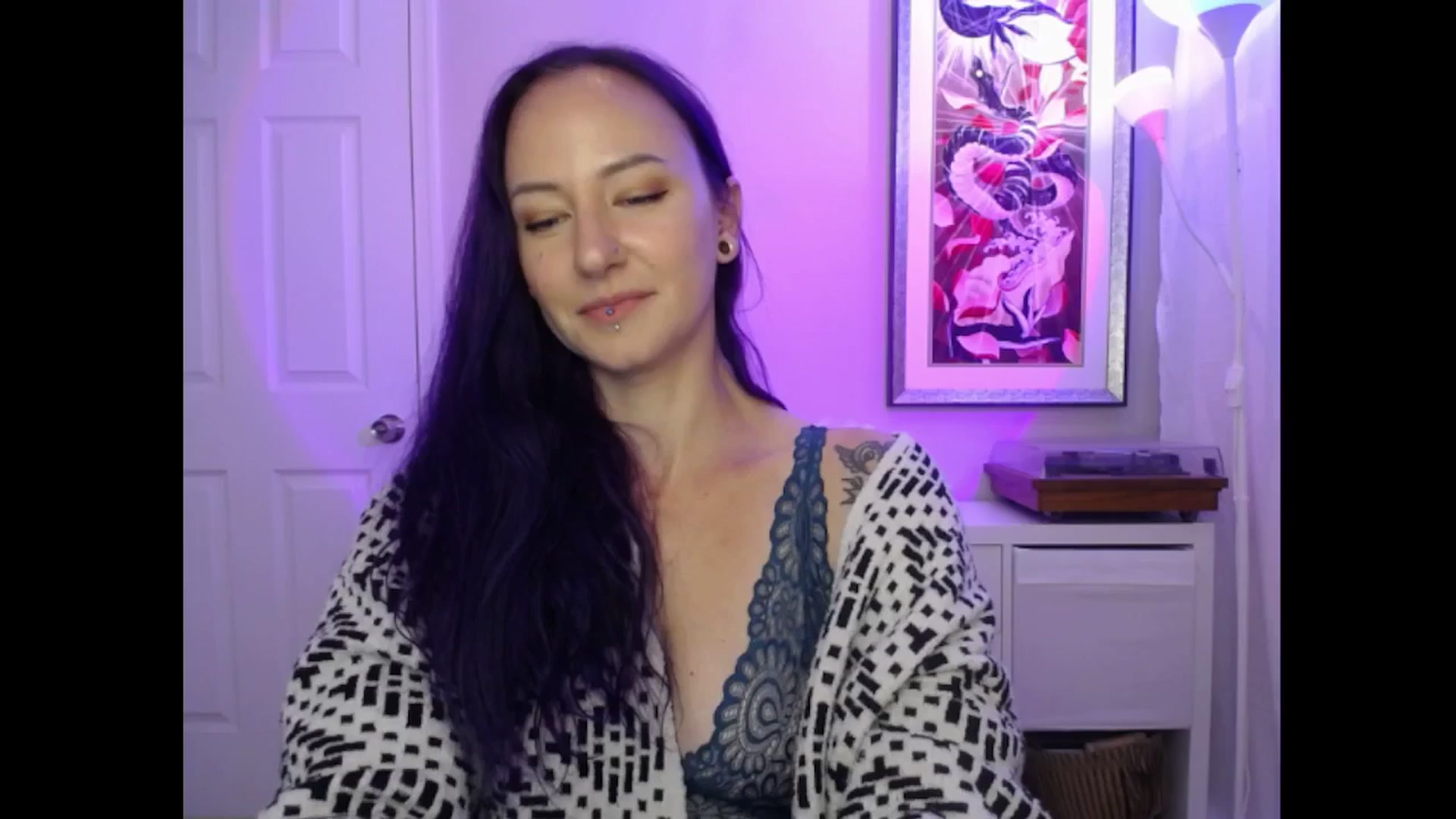 Gallery image thumbnail from MeowMaya's myfreecams stream on, 09/09/2024, 19:26 image 16 of 20
