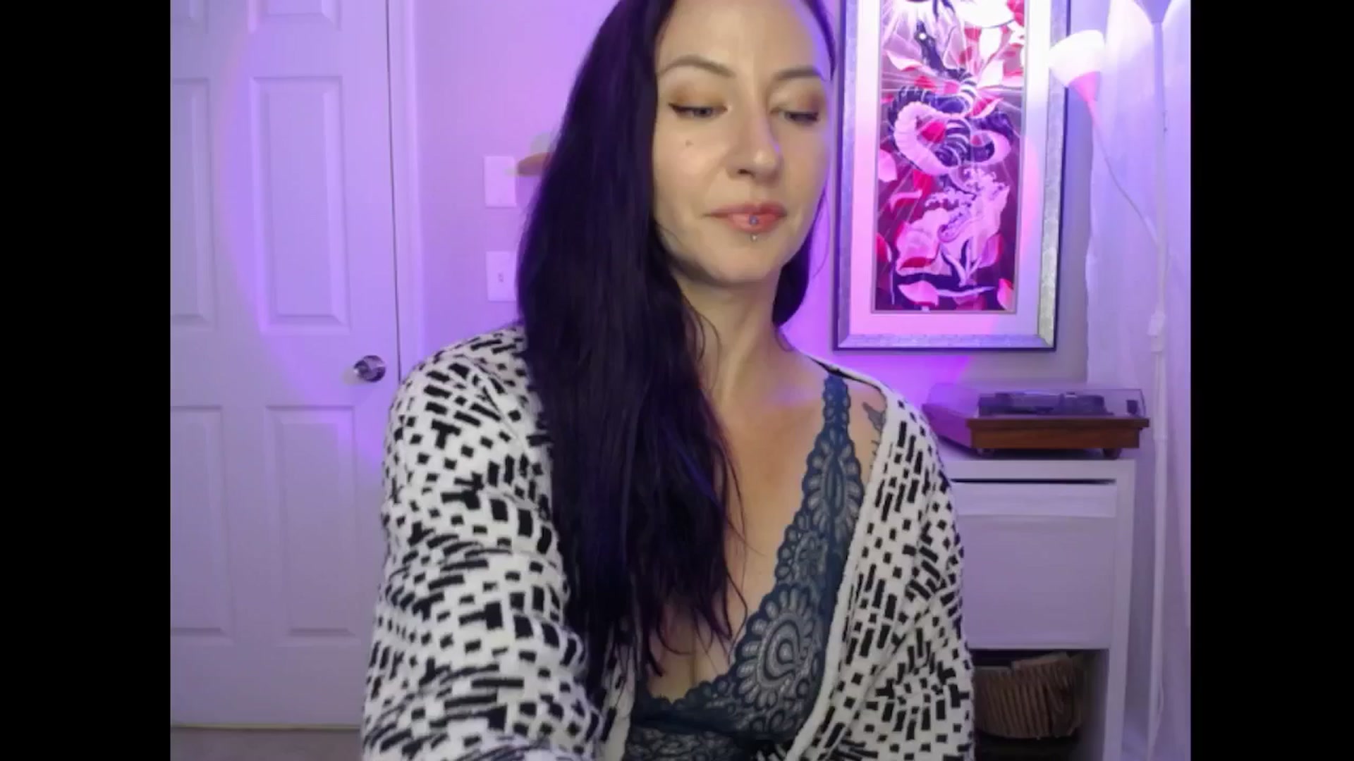 Gallery image thumbnail from MeowMaya's myfreecams stream on, 09/09/2024, 20:49 image 3 of 20