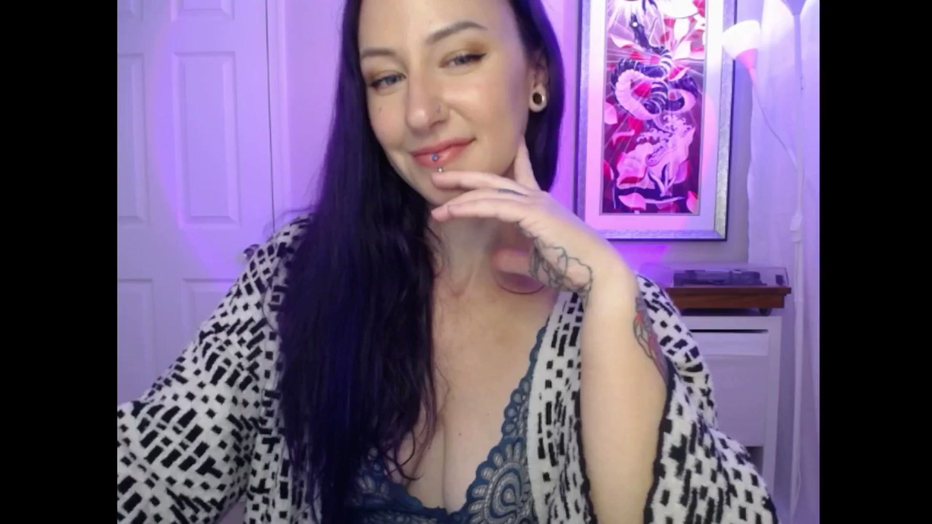 Gallery image thumbnail from MeowMaya's myfreecams stream on, 09/09/2024, 20:49 image 13 of 20
