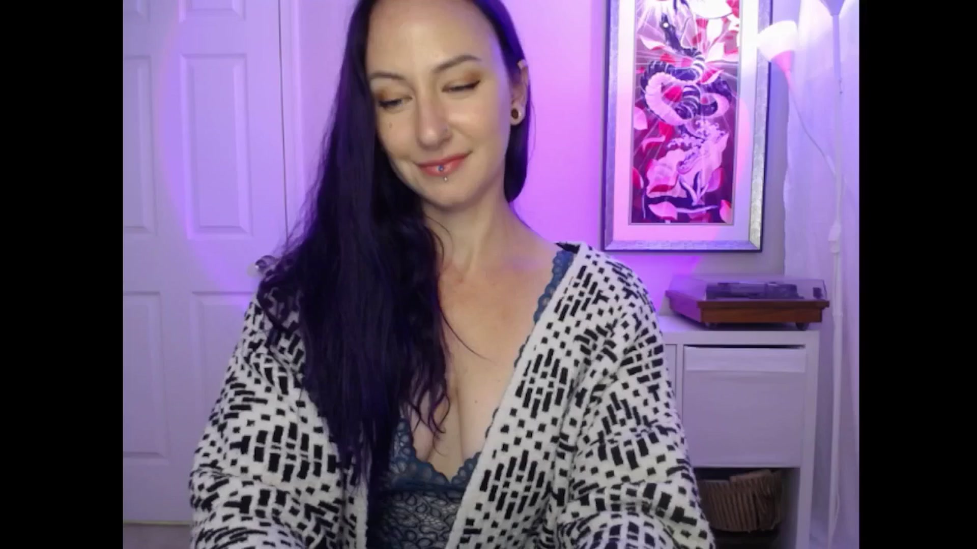 Gallery image thumbnail from MeowMaya's myfreecams stream on, 09/09/2024, 20:49 image 2 of 20