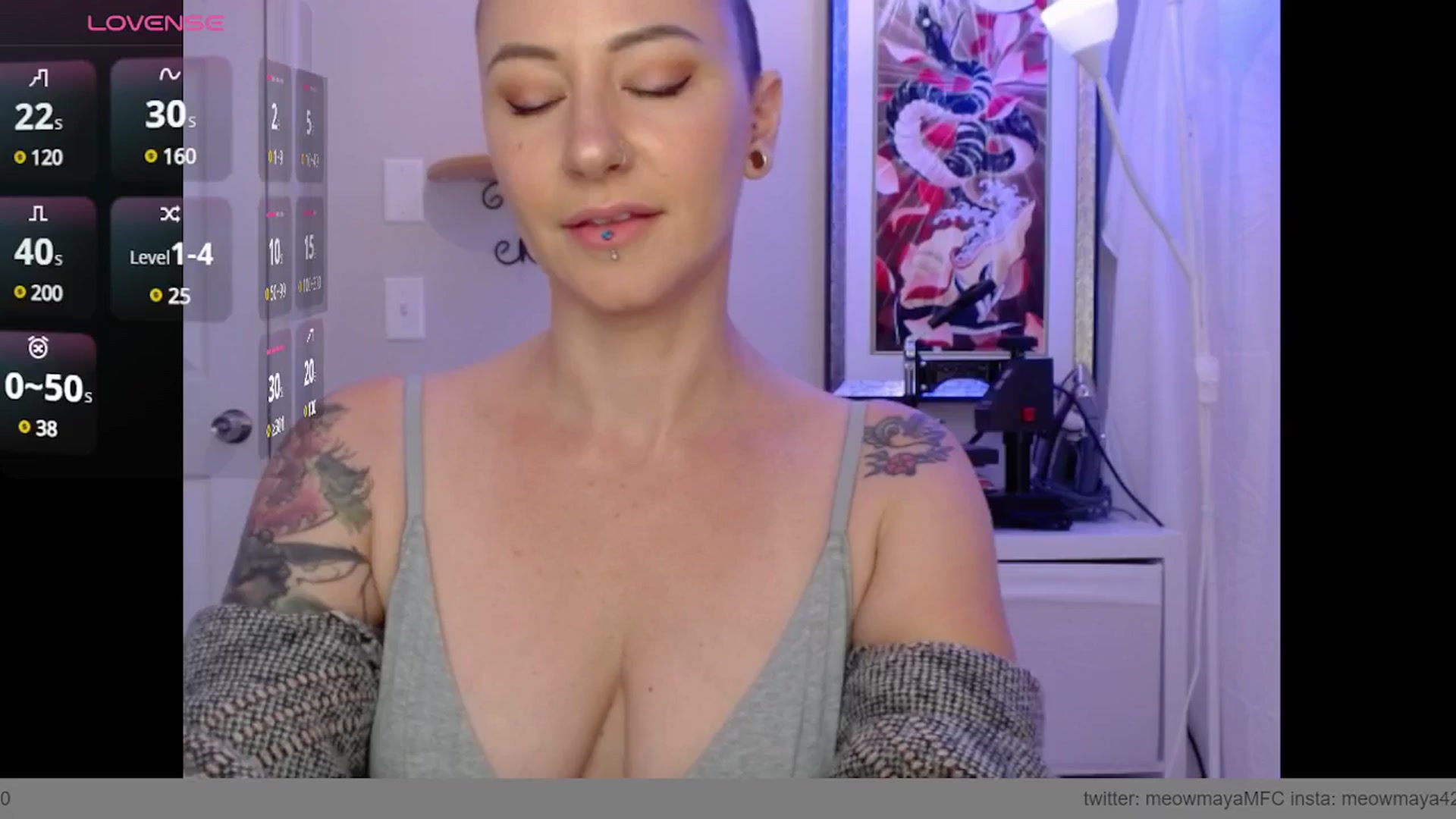 Gallery image thumbnail from MeowMaya's myfreecams stream on, 11/18/2024, 17:34 image 14 of 20