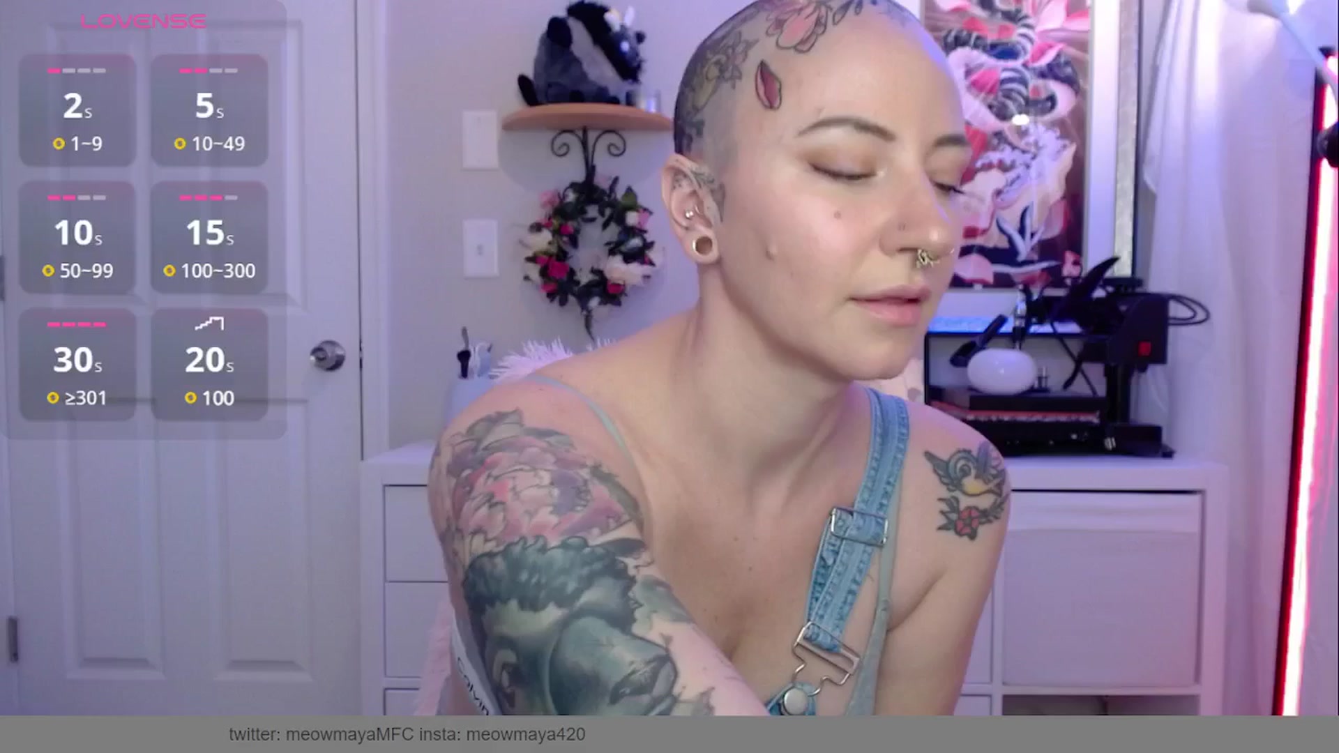 Gallery image thumbnail from MeowMaya's myfreecams stream on, 04/04/2025, 16:32 image 14 of 20