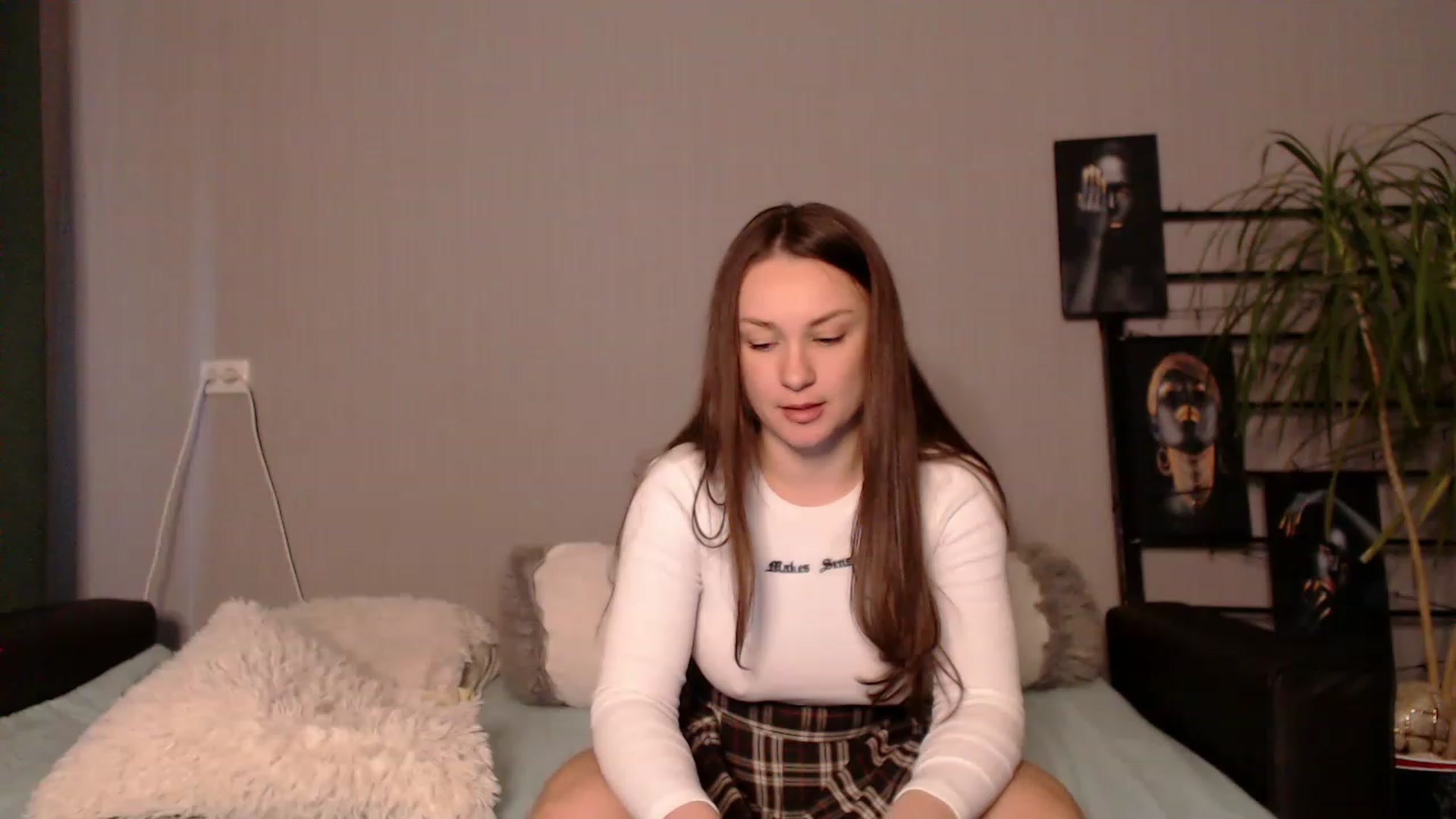 Gallery image thumbnail from MeowNicole's myfreecams stream on, 12/27/2022, 09:01 image 6 of 20