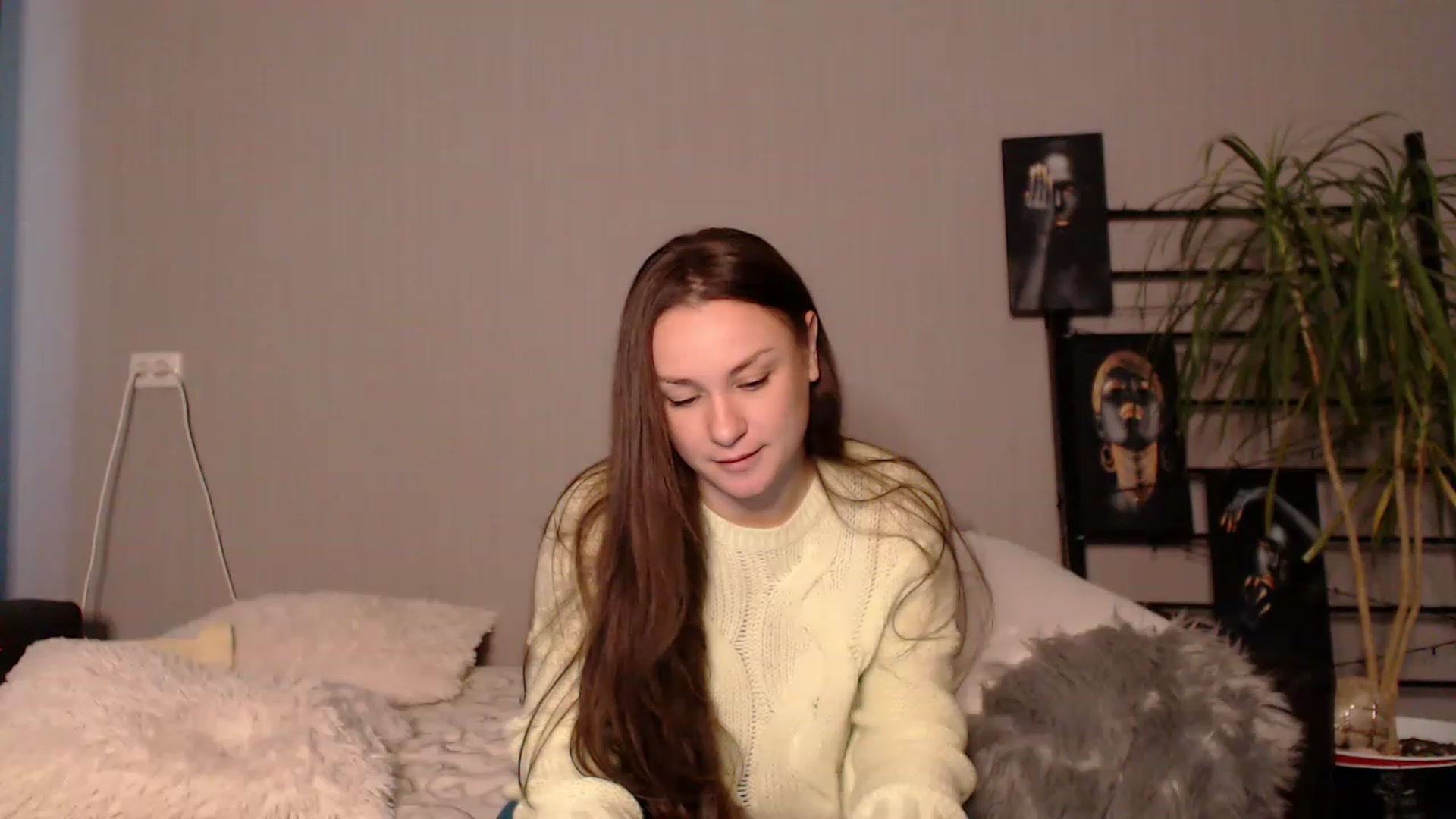 Gallery image thumbnail from MeowNicole's myfreecams stream on, 12/29/2022, 09:01 image 9 of 20