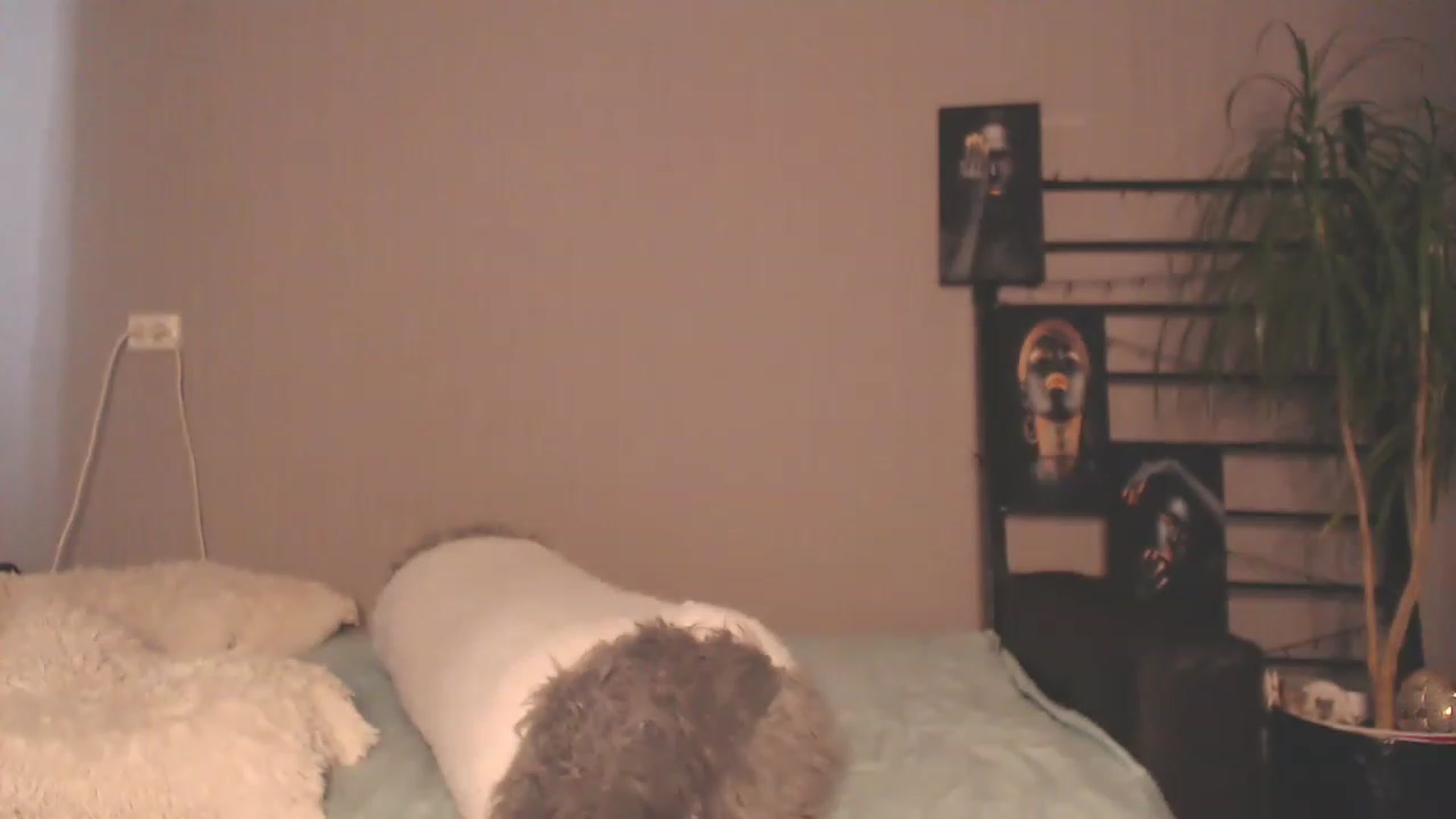 Gallery image thumbnail from MeowNicole's myfreecams stream on, 05/28/2023, 08:12 image 9 of 20