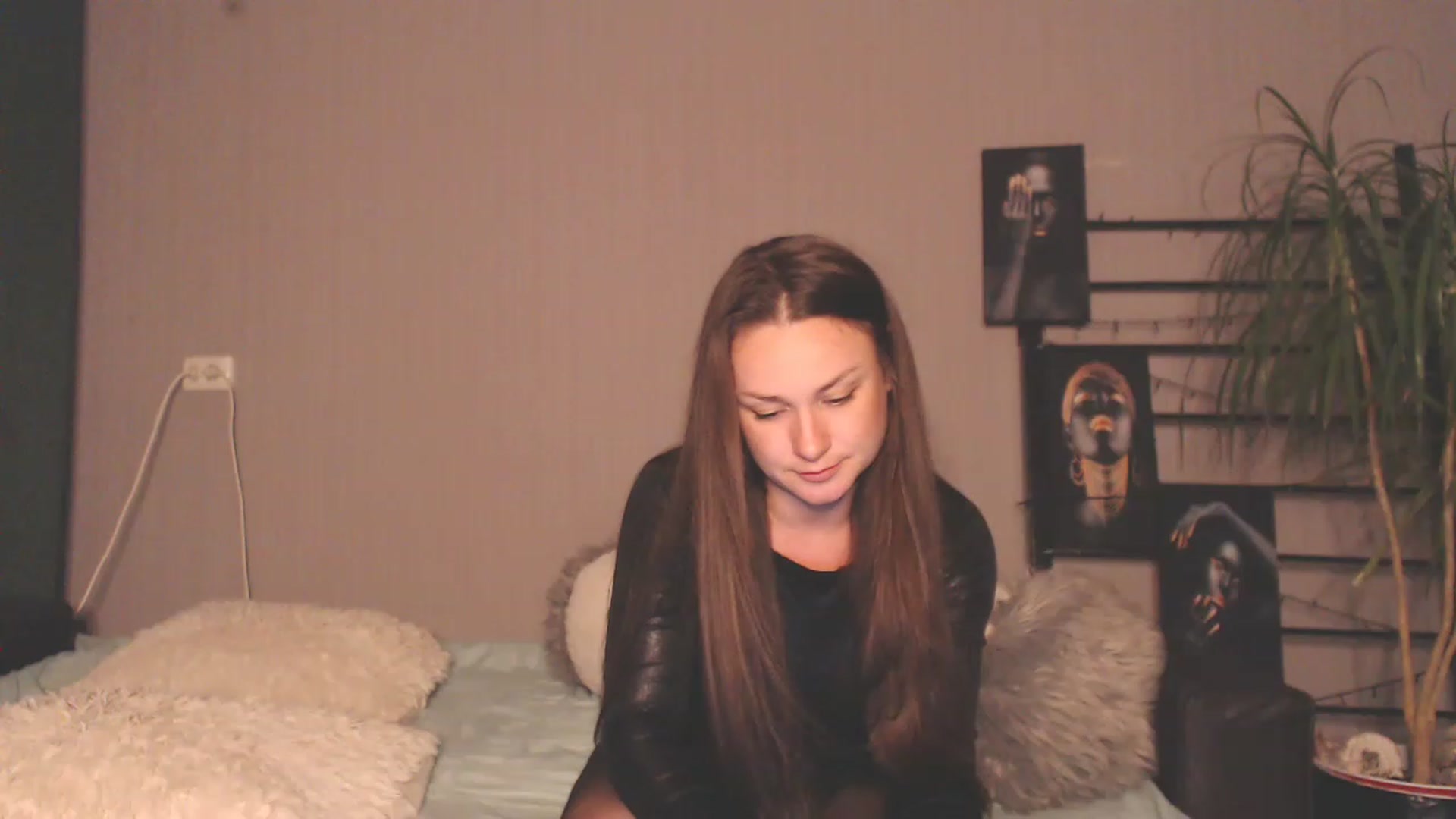 Gallery image thumbnail from MeowNicole's myfreecams stream on, 06/11/2023, 18:00 image 17 of 20