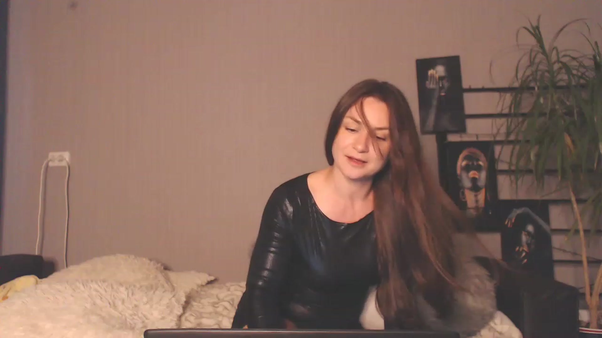 Gallery image thumbnail from MeowNicole's myfreecams stream on, 07/05/2023, 16:58 image 20 of 20