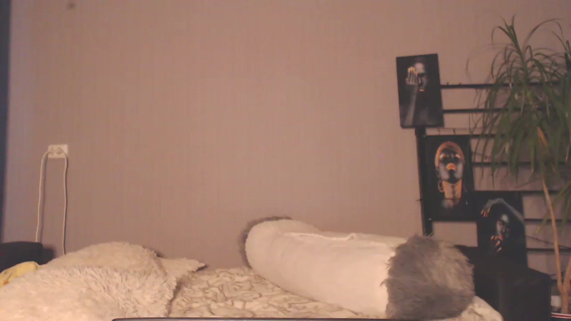 Gallery image thumbnail from MeowNicole's myfreecams stream on, 07/05/2023, 16:58 image 17 of 20