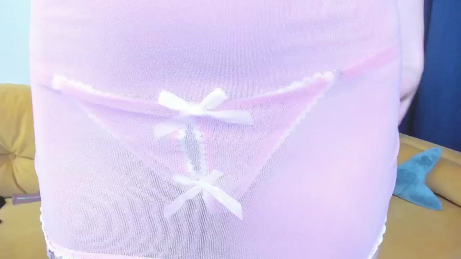 Gallery image thumbnail from Meow_Precious's myfreecams stream on, 04/20/2025, 17:00 image 14 of 20