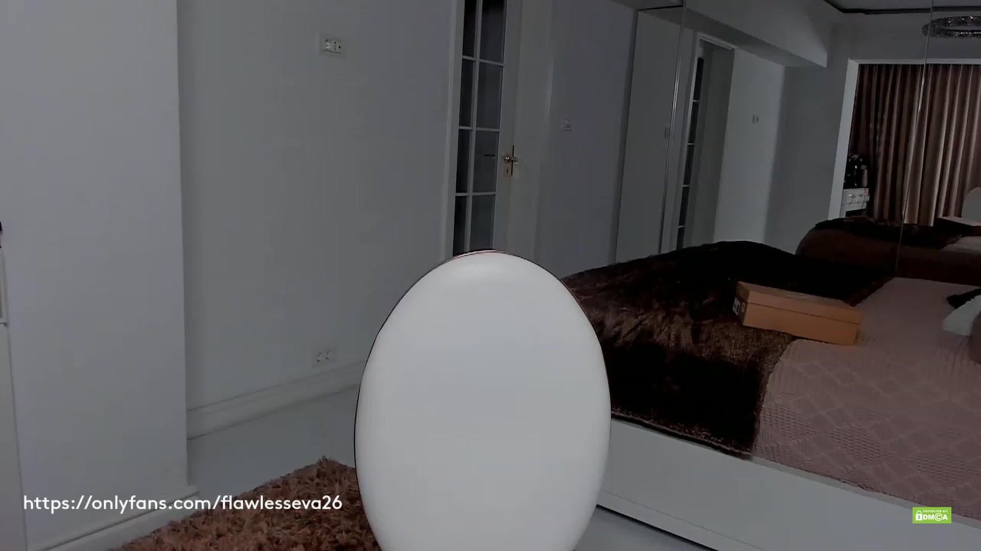 Gallery image thumbnail from Meow_S's myfreecams stream on, 11/18/2022, 04:34 image 7 of 20