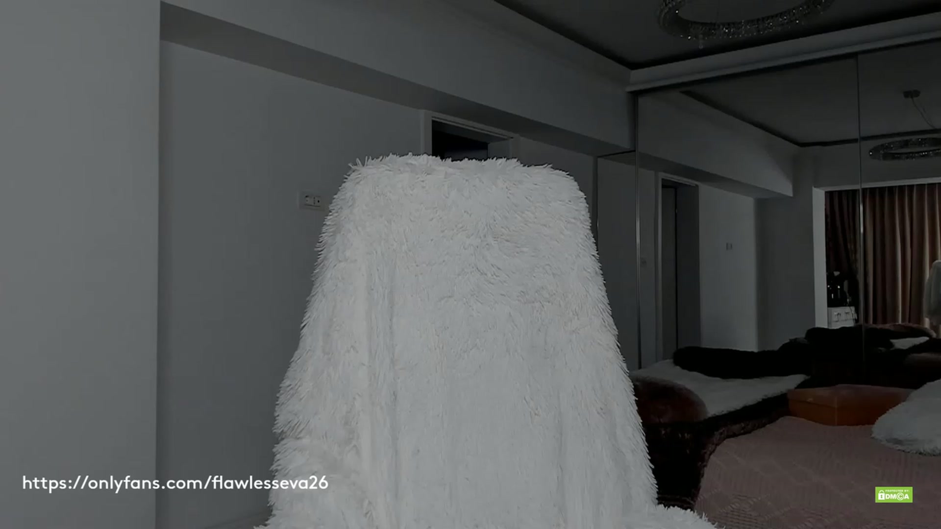 Gallery image thumbnail from Meow_S's myfreecams stream on, 03/25/2023, 24:05 image 5 of 20
