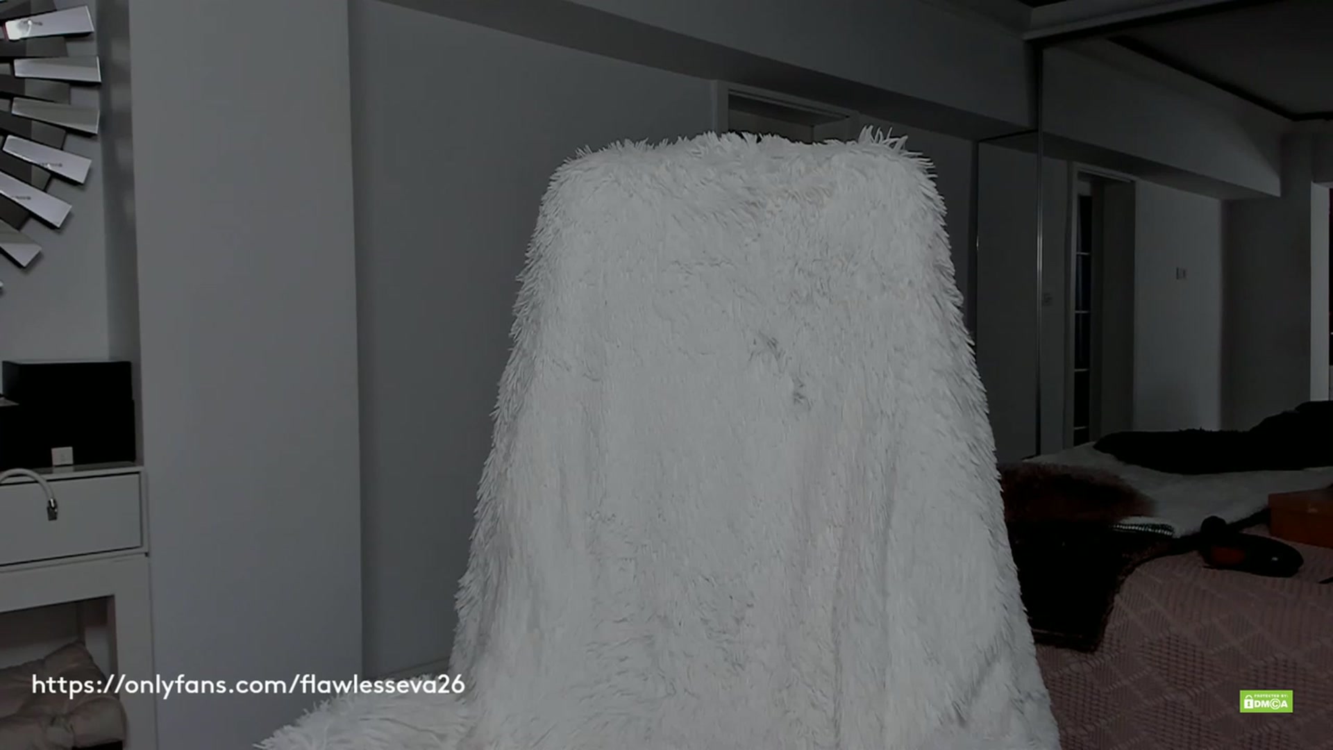 Gallery image thumbnail from Meow_S's myfreecams stream on, 03/30/2023, 03:02 image 16 of 20