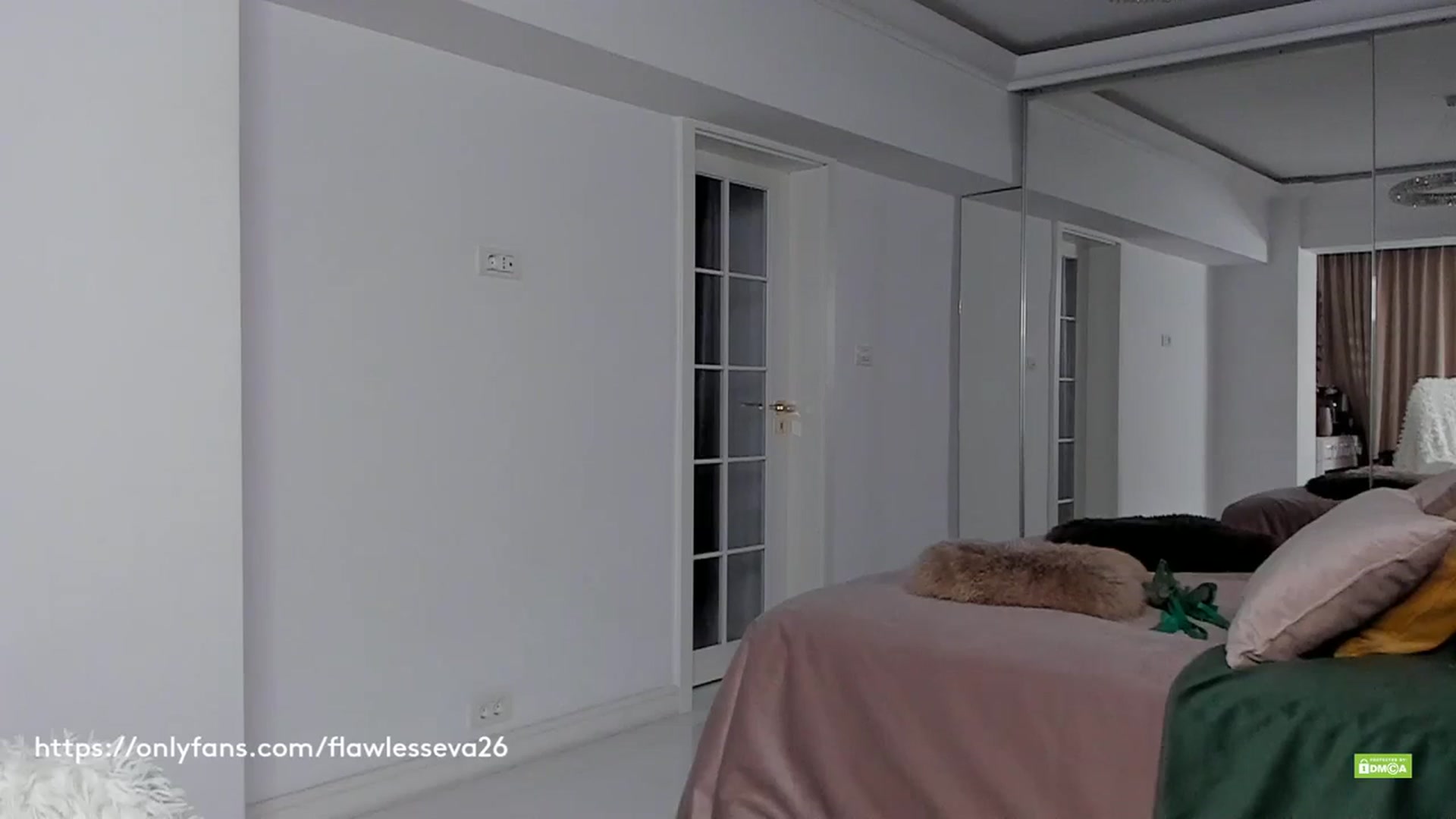 Gallery image thumbnail from Meow_S's myfreecams stream on, 10/05/2023, 20:52 image 12 of 20