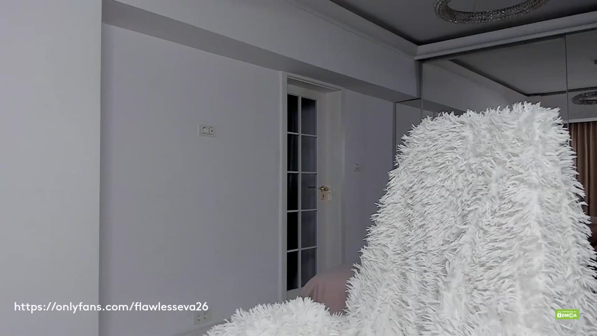 Gallery image thumbnail from Meow_S's myfreecams stream on, 10/12/2023, 17:05 image 12 of 20