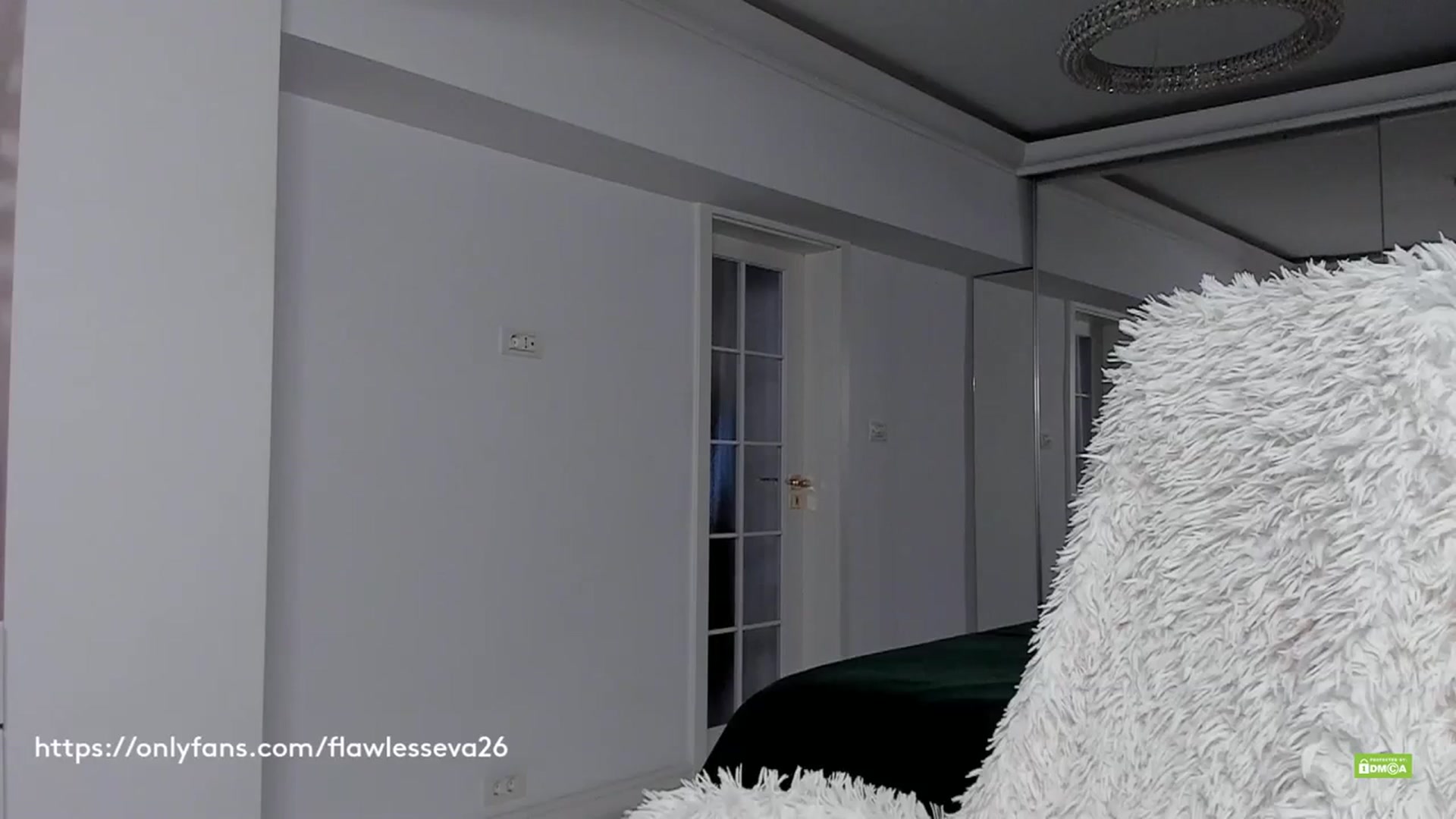 Gallery image thumbnail from Meow_S's myfreecams stream on, 10/19/2023, 14:49 image 17 of 20
