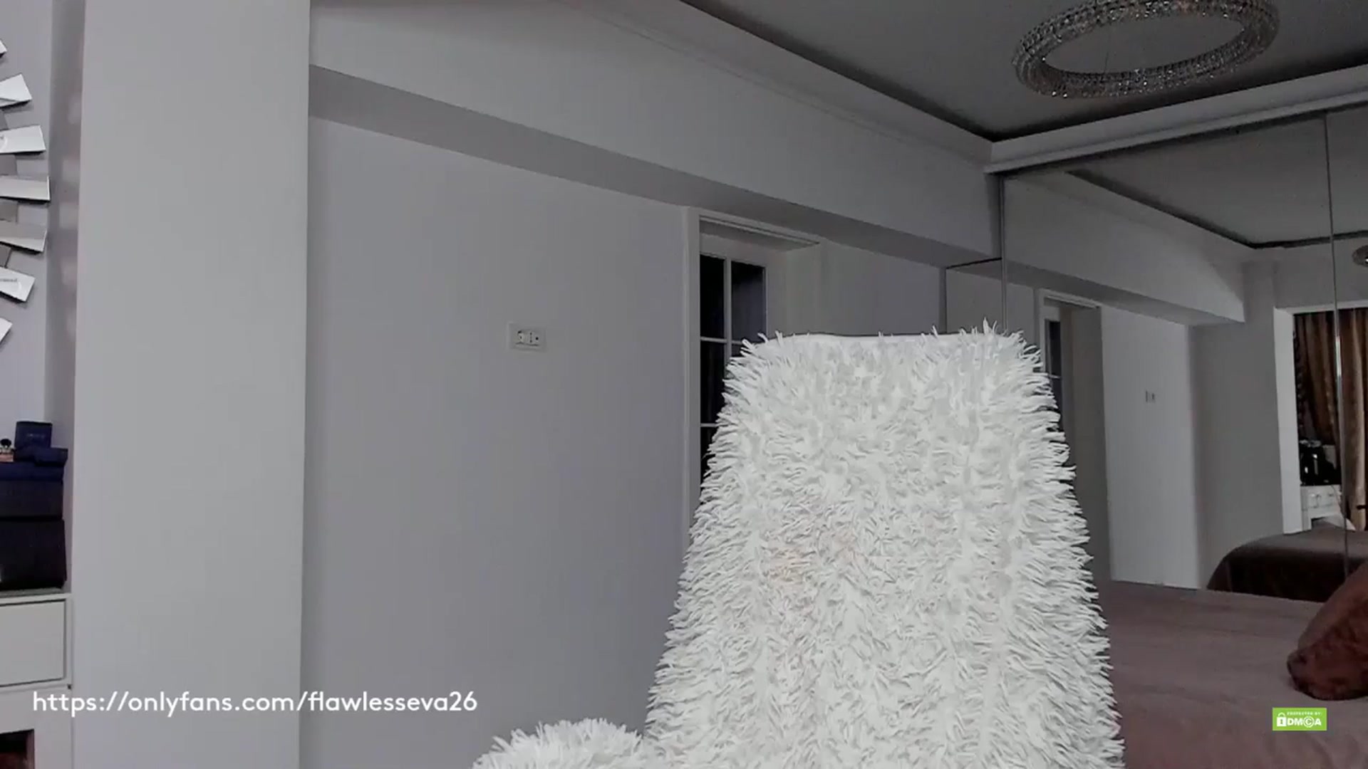 Gallery image thumbnail from Meow_S's myfreecams stream on, 03/27/2024, 20:59 image 6 of 20