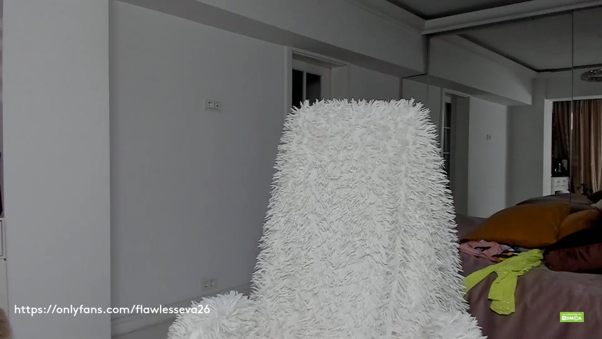 Gallery image thumbnail from Meow_S's myfreecams stream on, 04/14/2024, 24:01 image 12 of 20