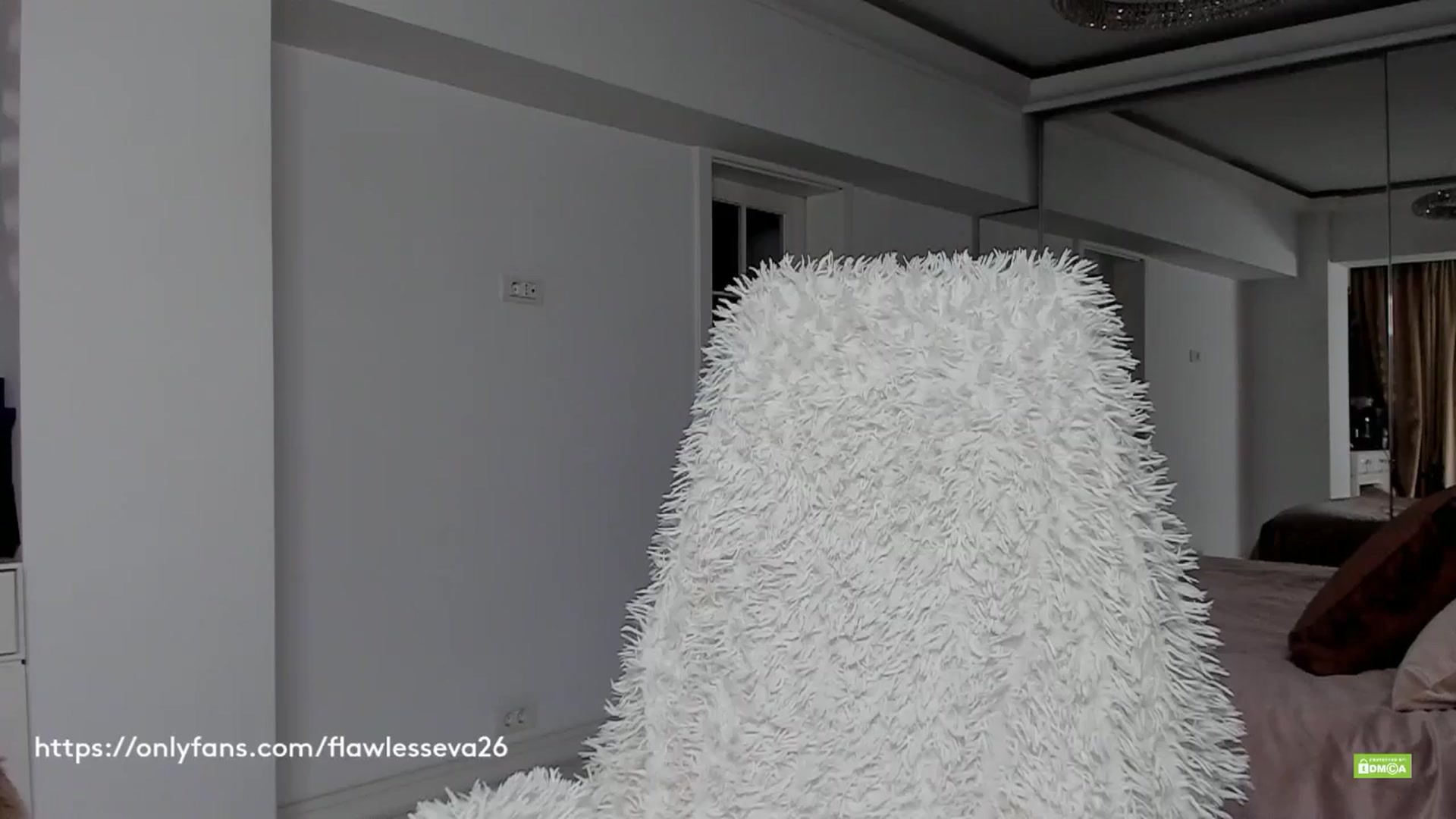Gallery image thumbnail from Meow_S's myfreecams stream on, 05/03/2024, 18:08 image 16 of 20