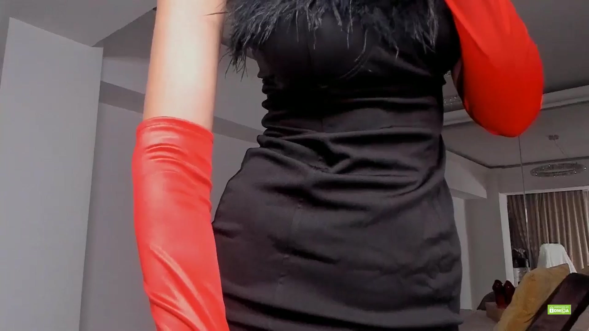 Gallery image thumbnail from Meow_S's myfreecams stream on, 10/31/2024, 17:32 image 16 of 20