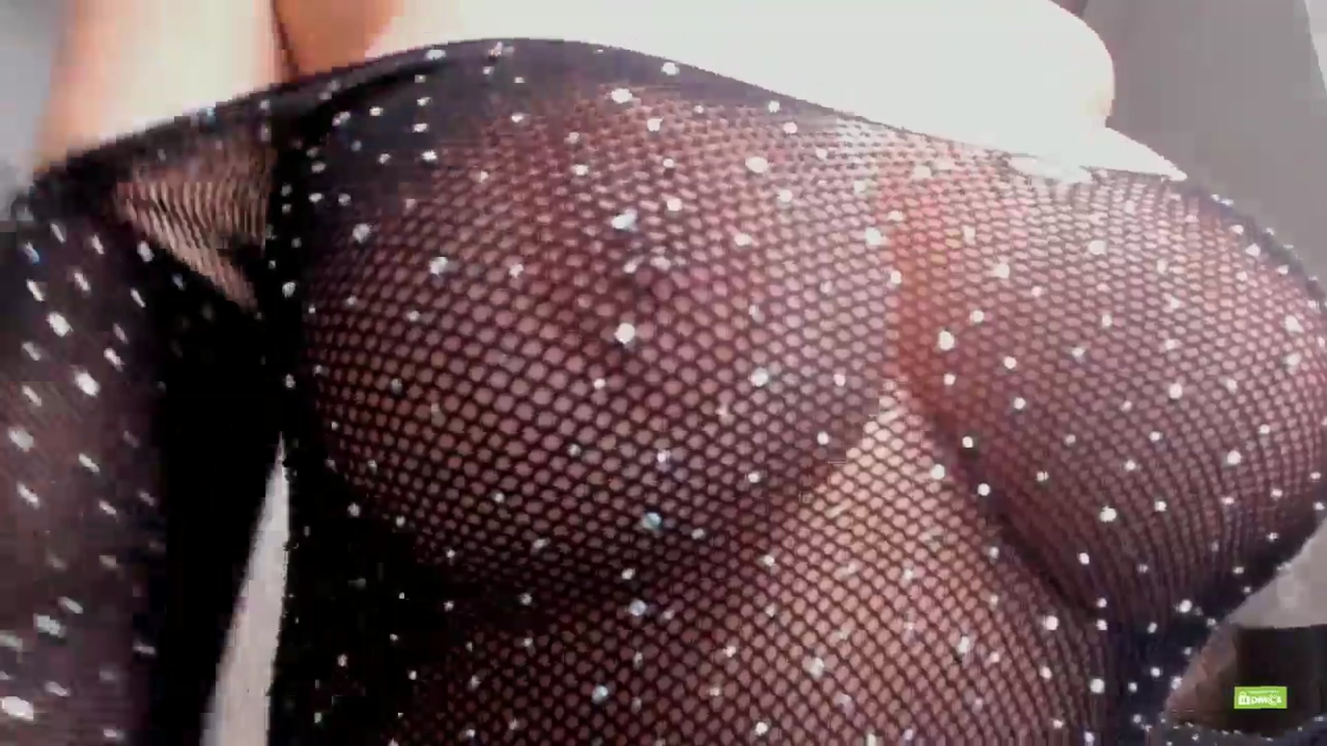 Gallery image thumbnail from Meow_S's myfreecams stream on, 11/29/2024, 24:05 image 4 of 20