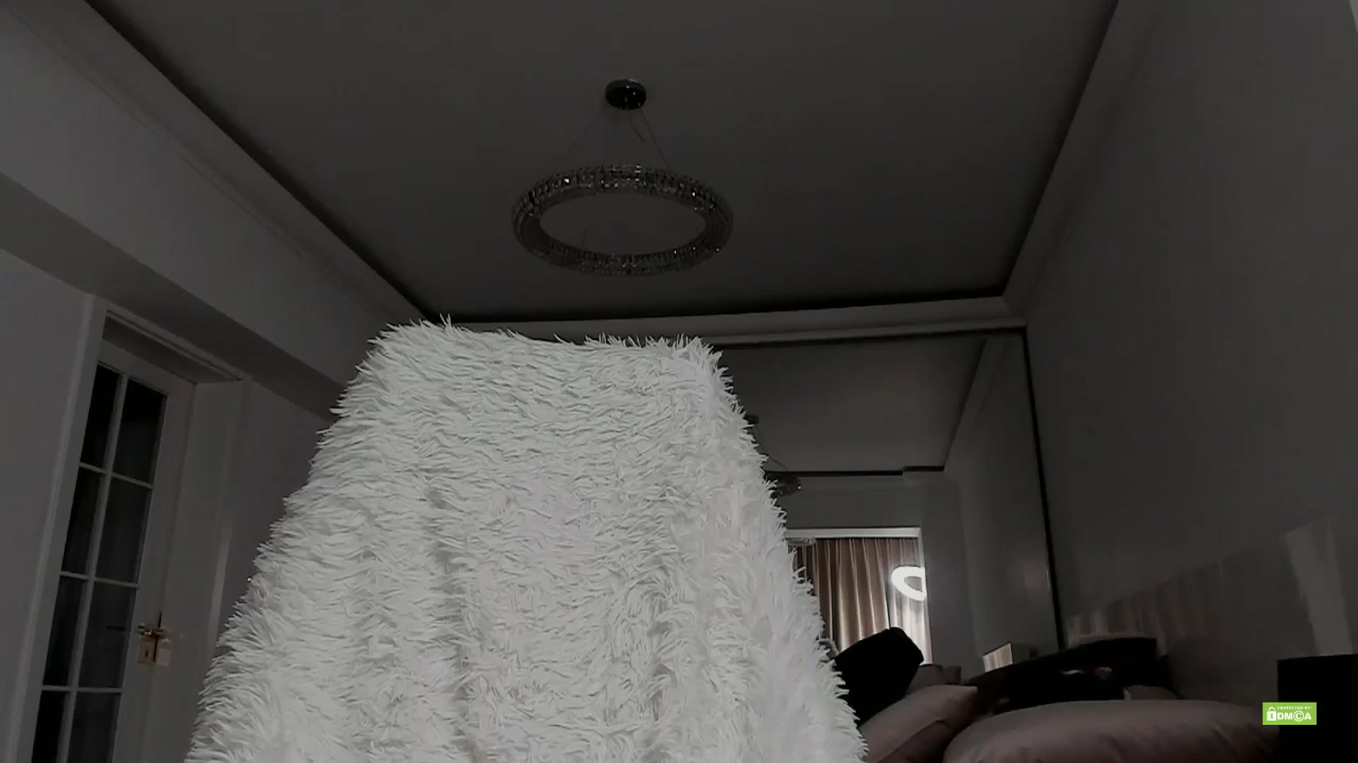 Gallery image thumbnail from Meow_S's myfreecams stream on, 12/05/2024, 23:03 image 15 of 20