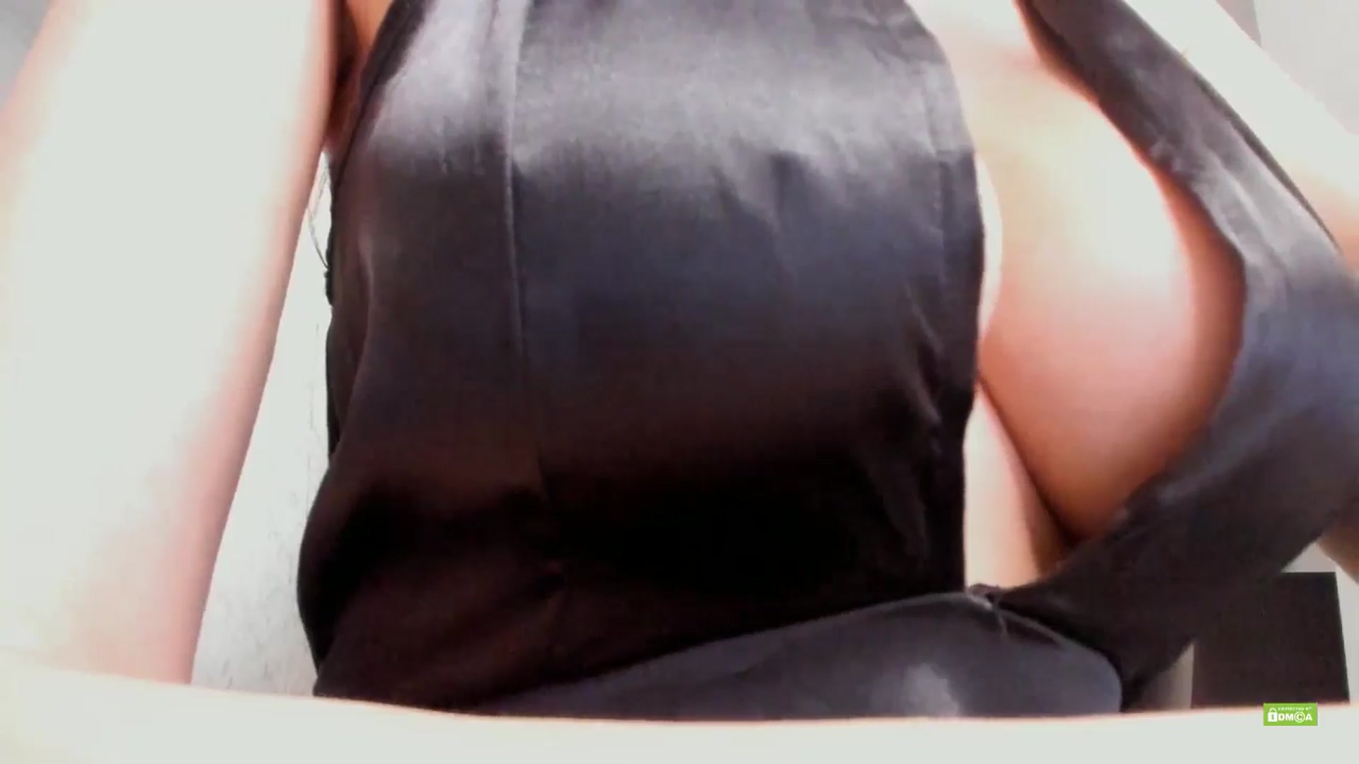 Gallery image thumbnail from Meow_S's myfreecams stream on, 03/17/2025, 24:26 image 8 of 20