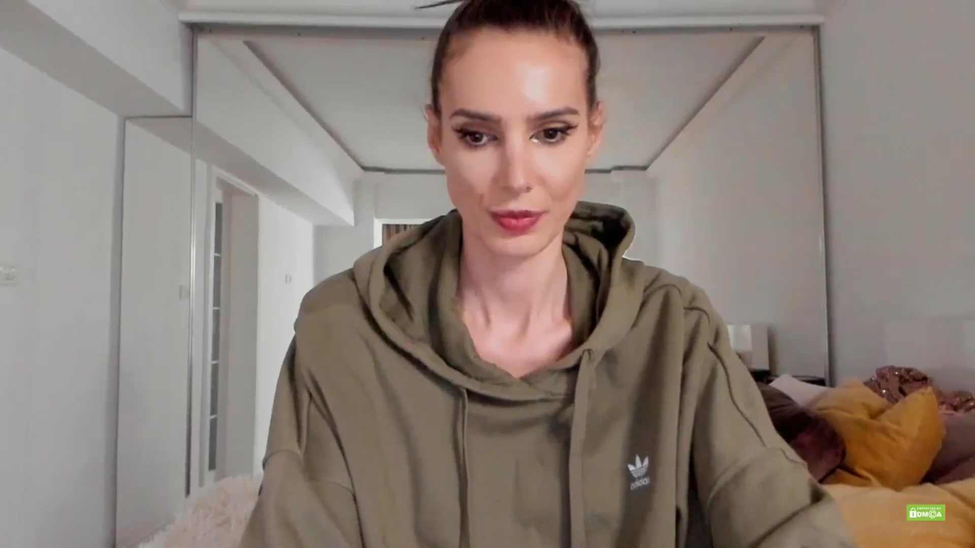 Gallery image thumbnail from Meow_S's myfreecams stream on, 03/18/2025, 03:57 image 2 of 20