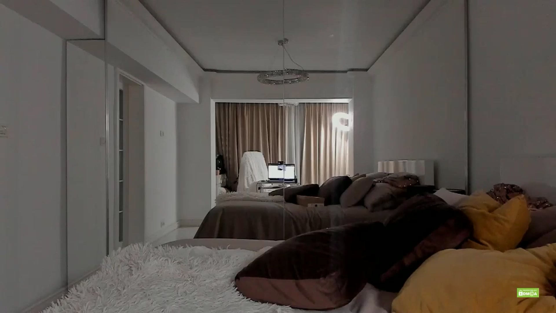 Gallery image thumbnail from Meow_S's myfreecams stream on, 03/18/2025, 03:57 image 8 of 20