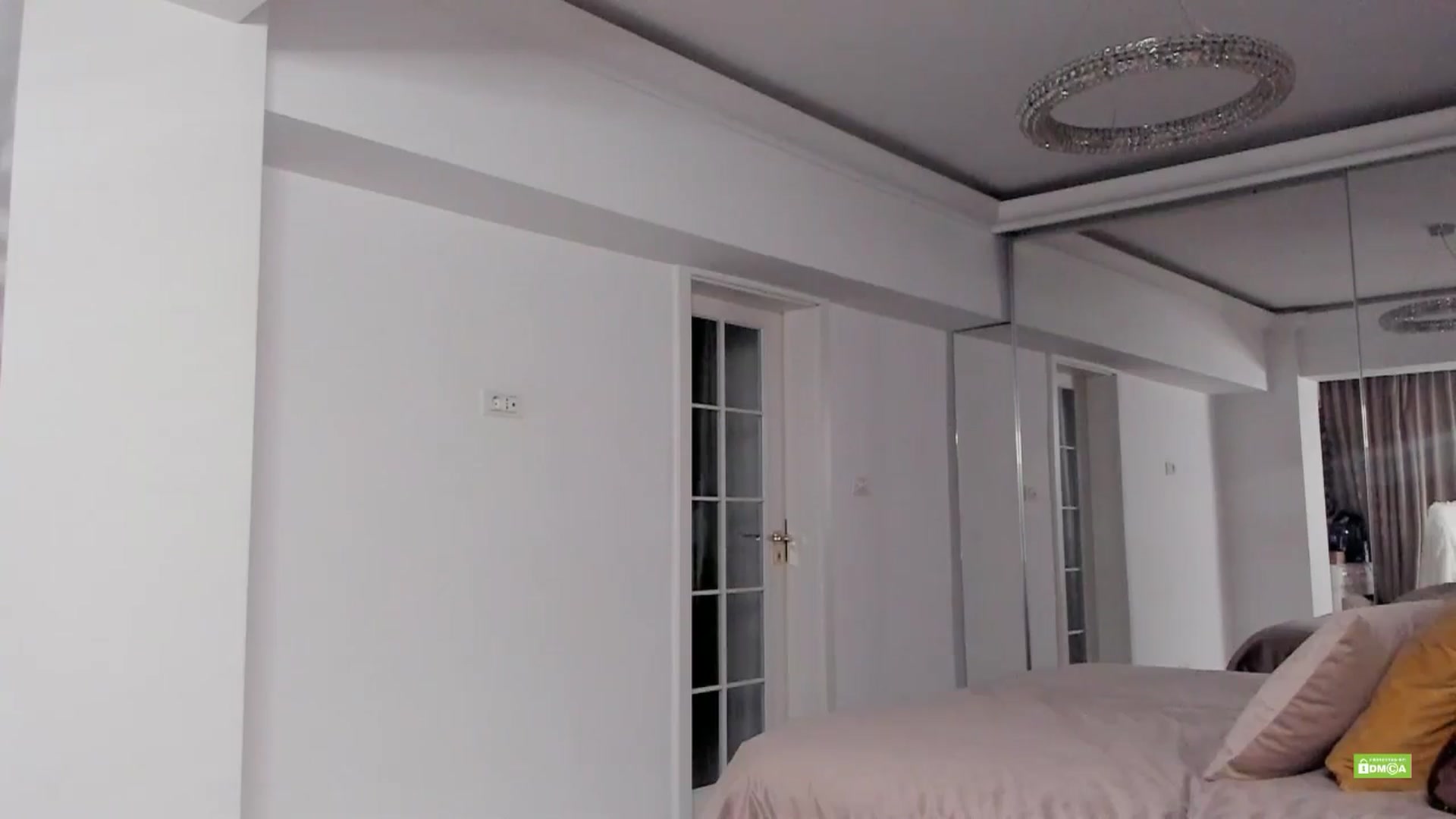 Gallery image thumbnail from Meow_S's myfreecams stream on, 03/21/2025, 22:55 image 16 of 20