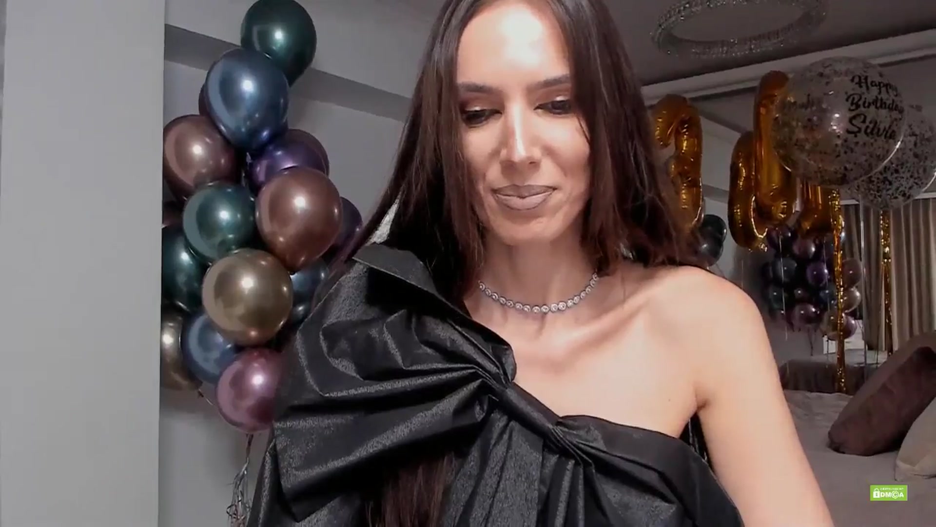 Gallery image thumbnail from Meow_S's myfreecams stream on, 04/26/2025, 21:24 image 2 of 20
